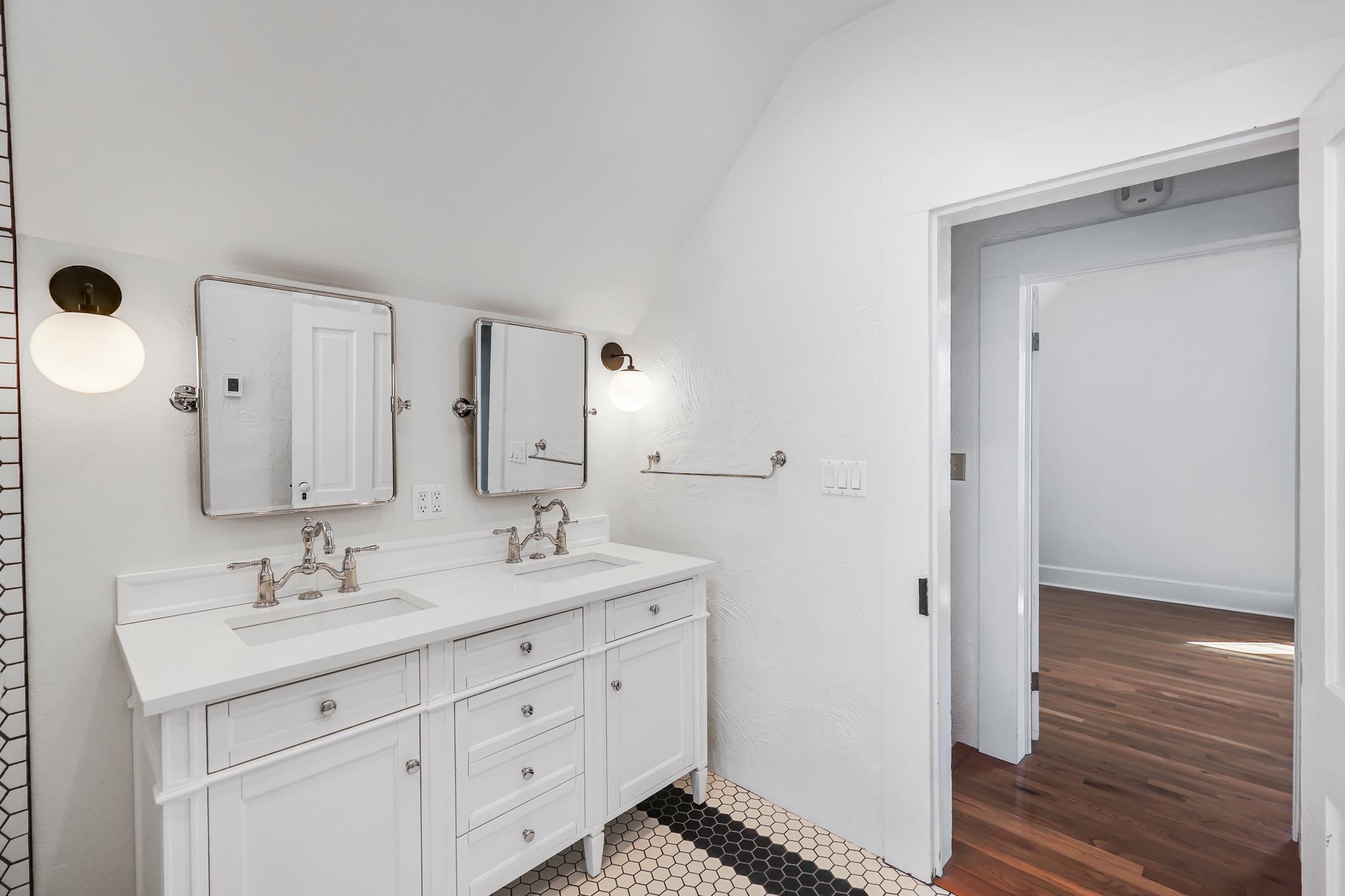610 Ross St - Photo 32
