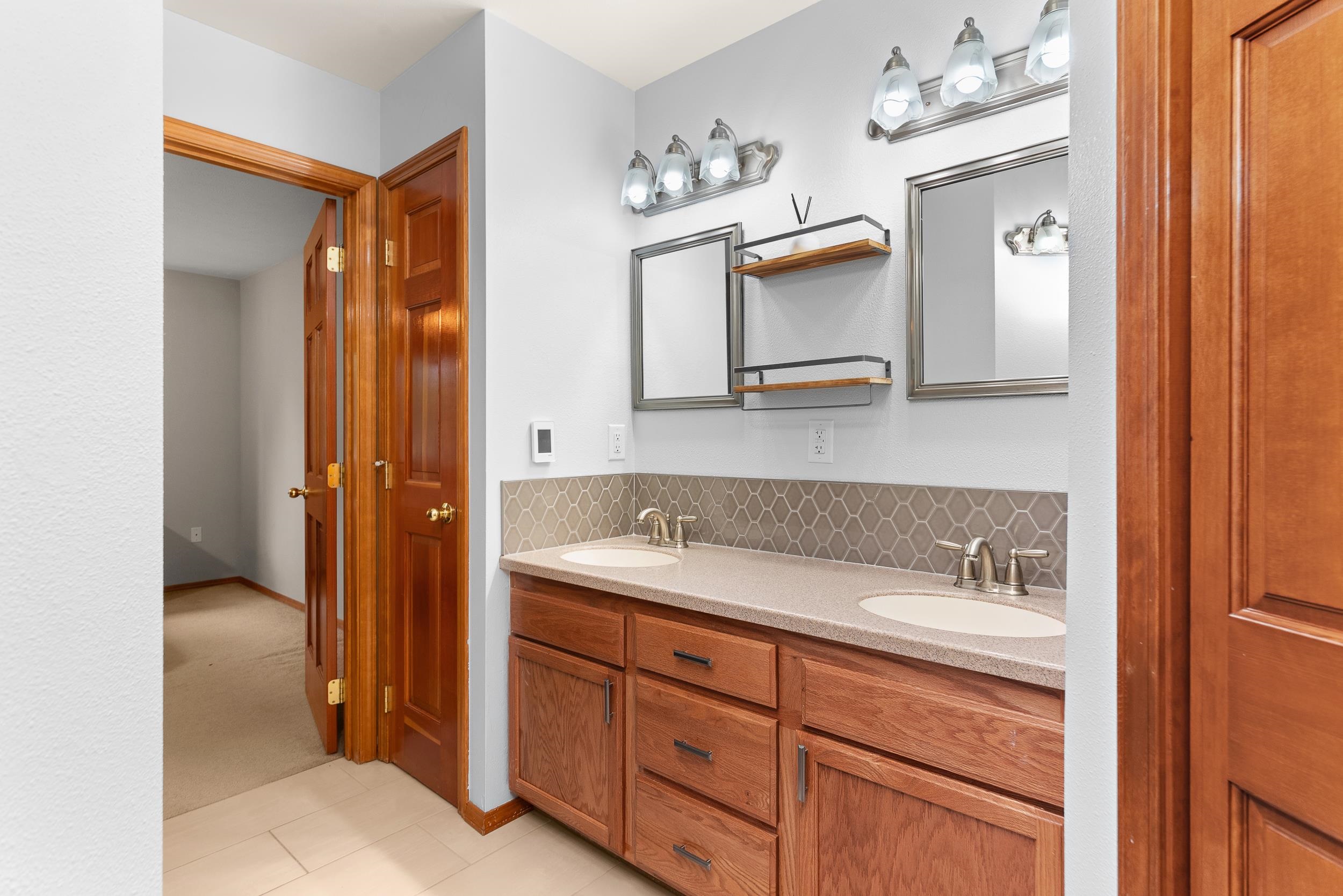 7303 W Links Ct - Photo 6