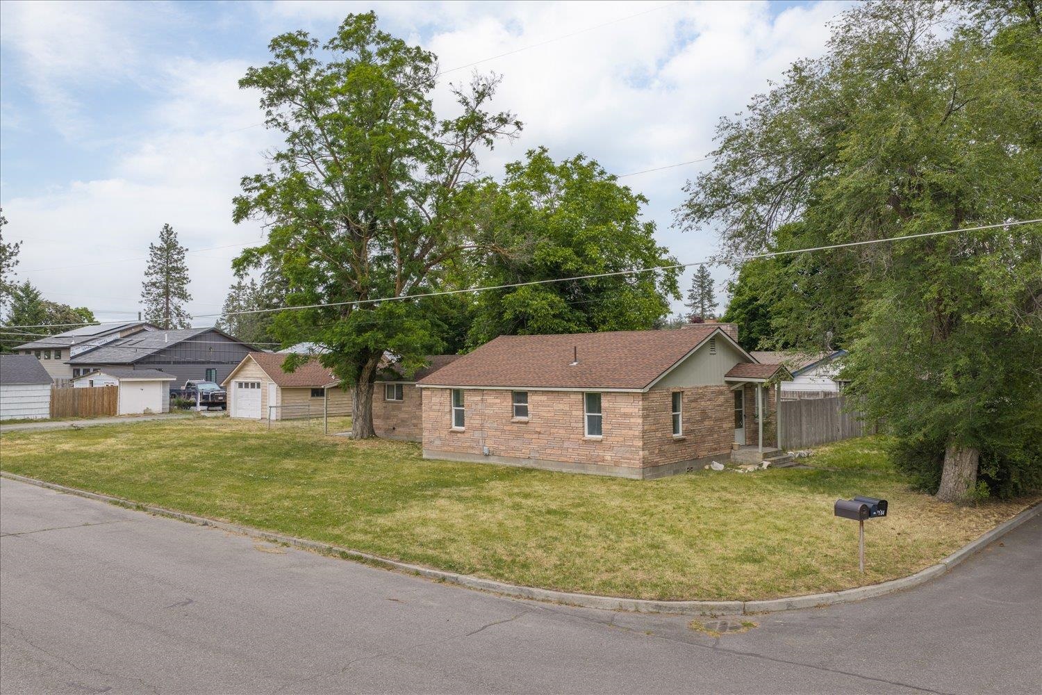 7103 E 11th Ave - Photo 21