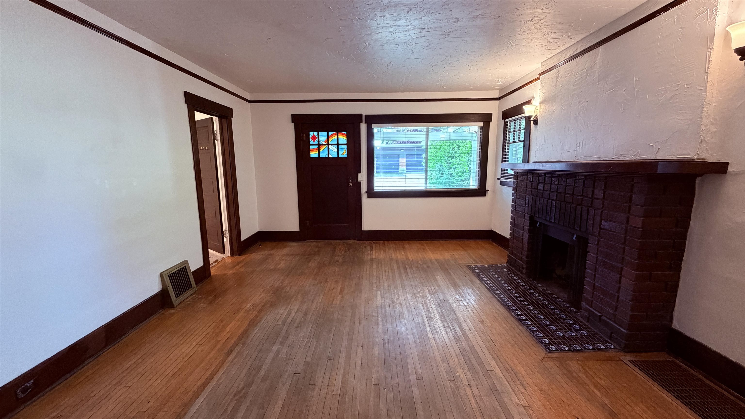 112 E 16th Ave - Photo 26