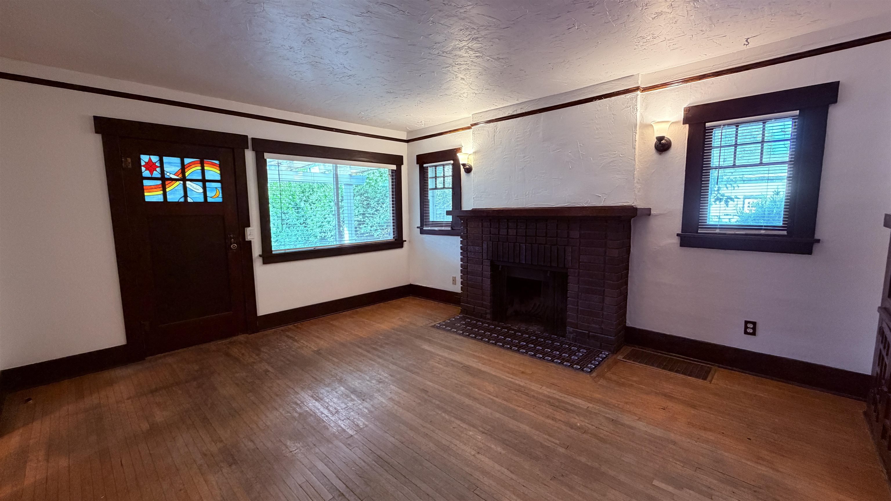 112 E 16th Ave - Photo 27