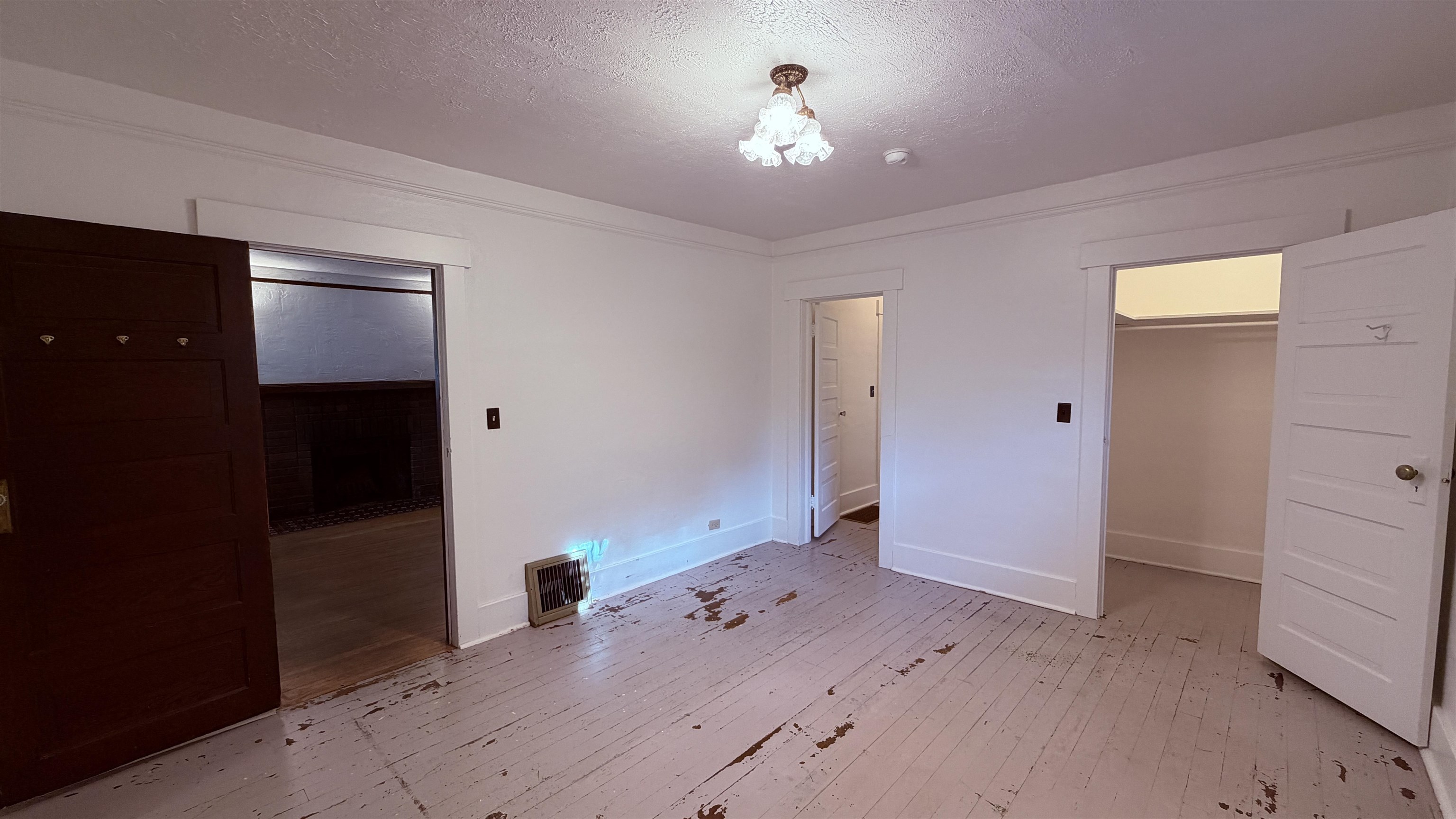 112 E 16th Ave - Photo 12