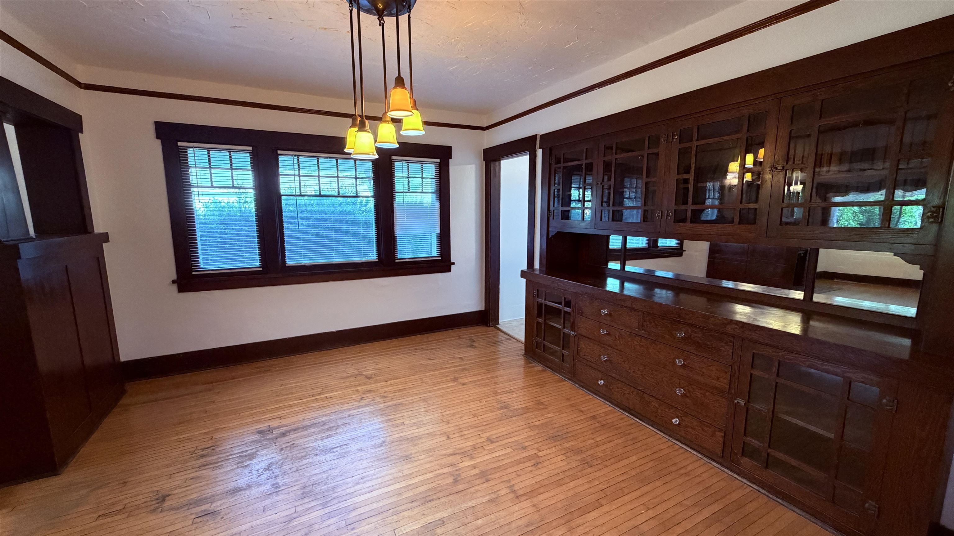 112 E 16th Ave - Photo 17