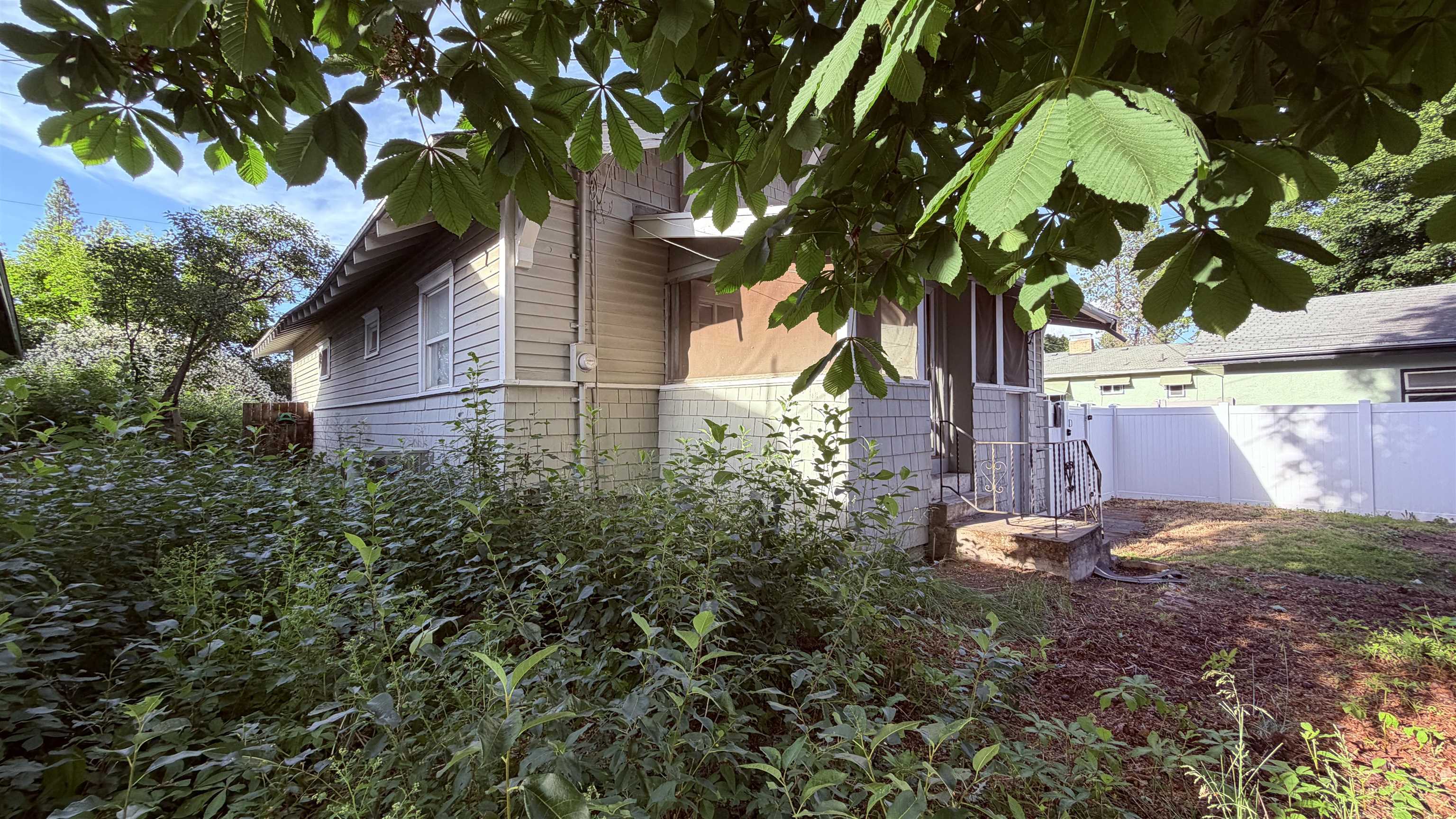 112 E 16th Ave - Photo 32