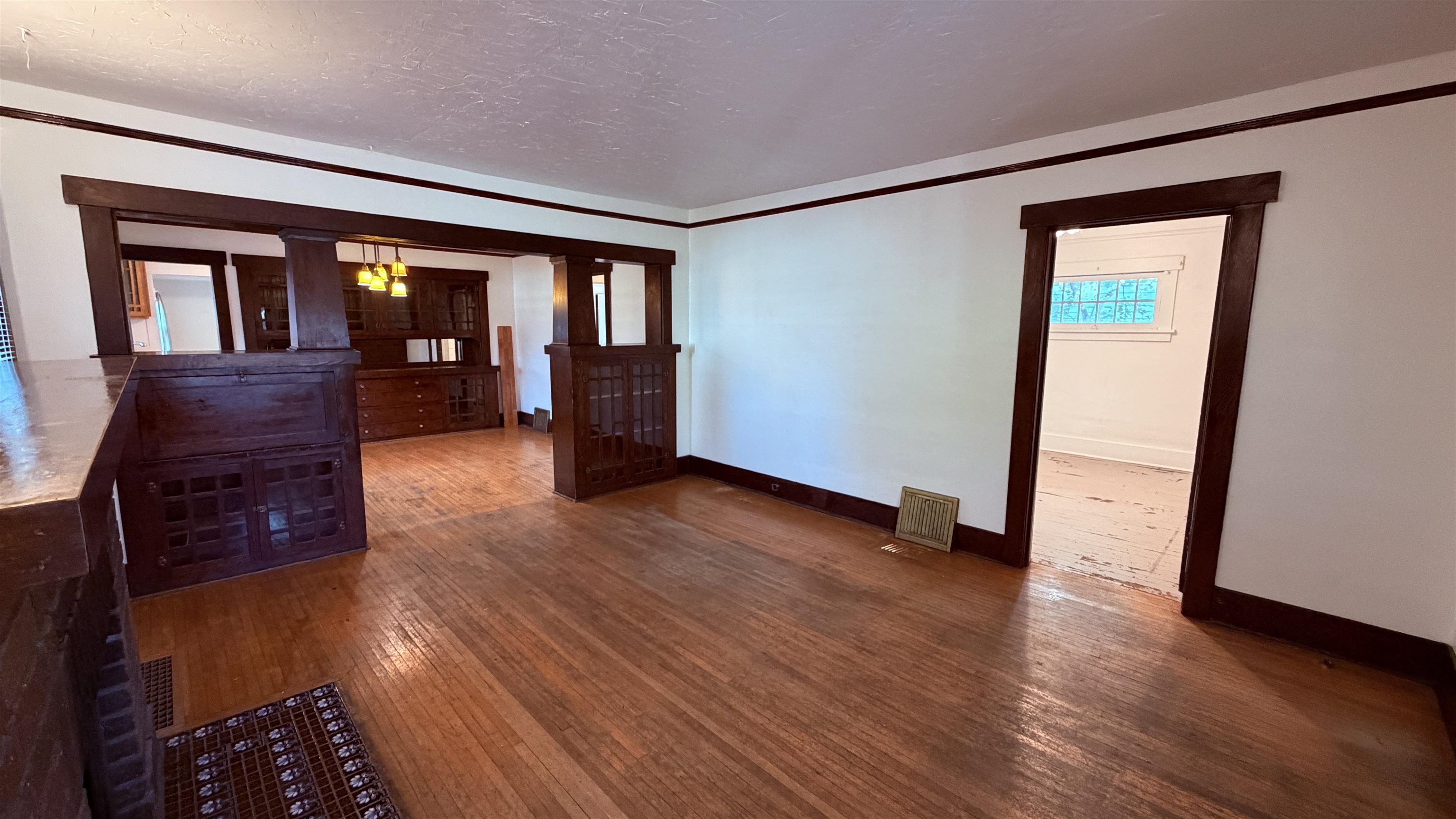 112 E 16th Ave - Photo 5