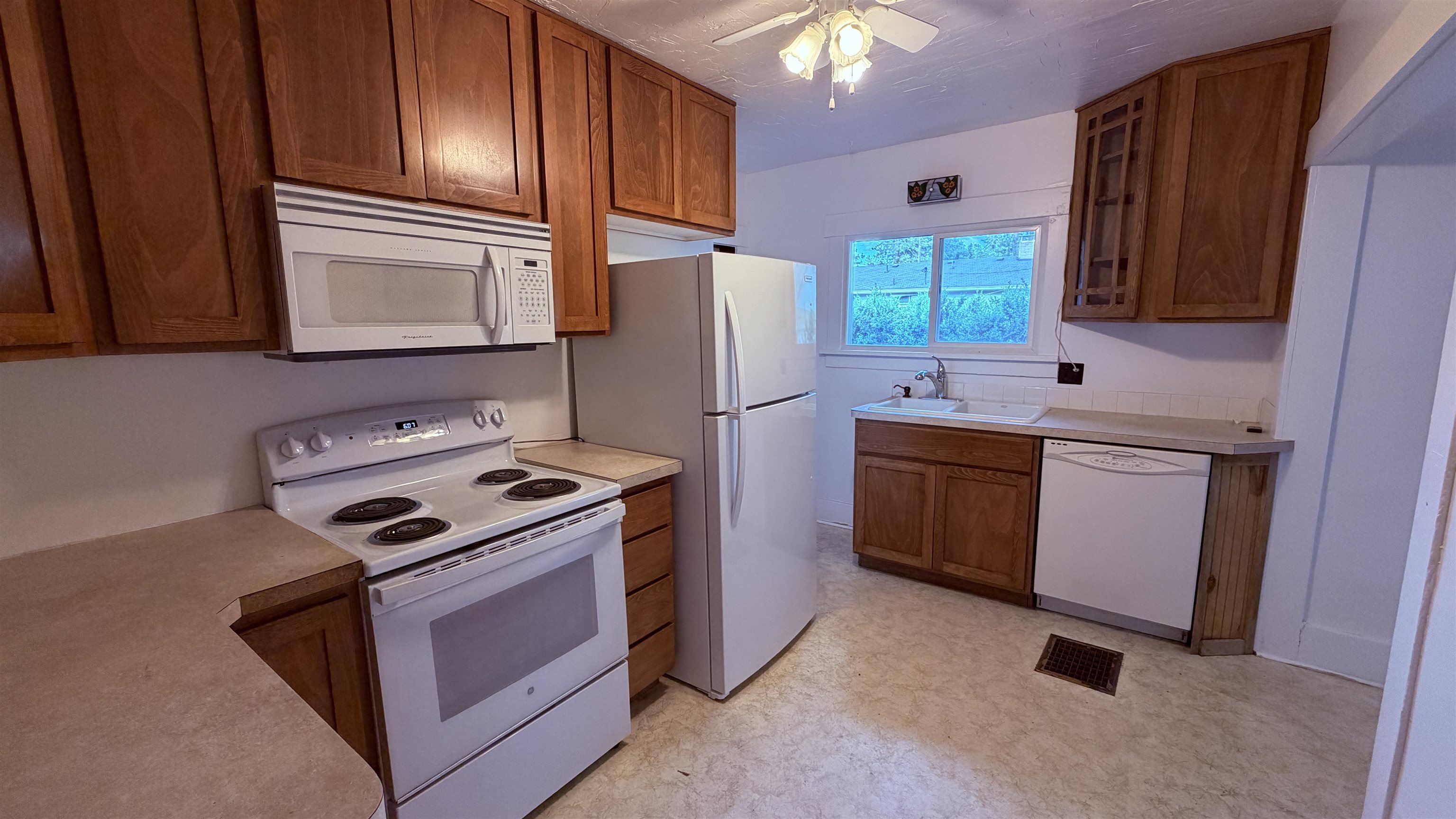 112 E 16th Ave - Photo 23