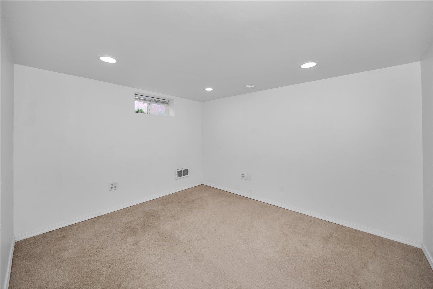 1623 W Garland Ave - Photo 24
