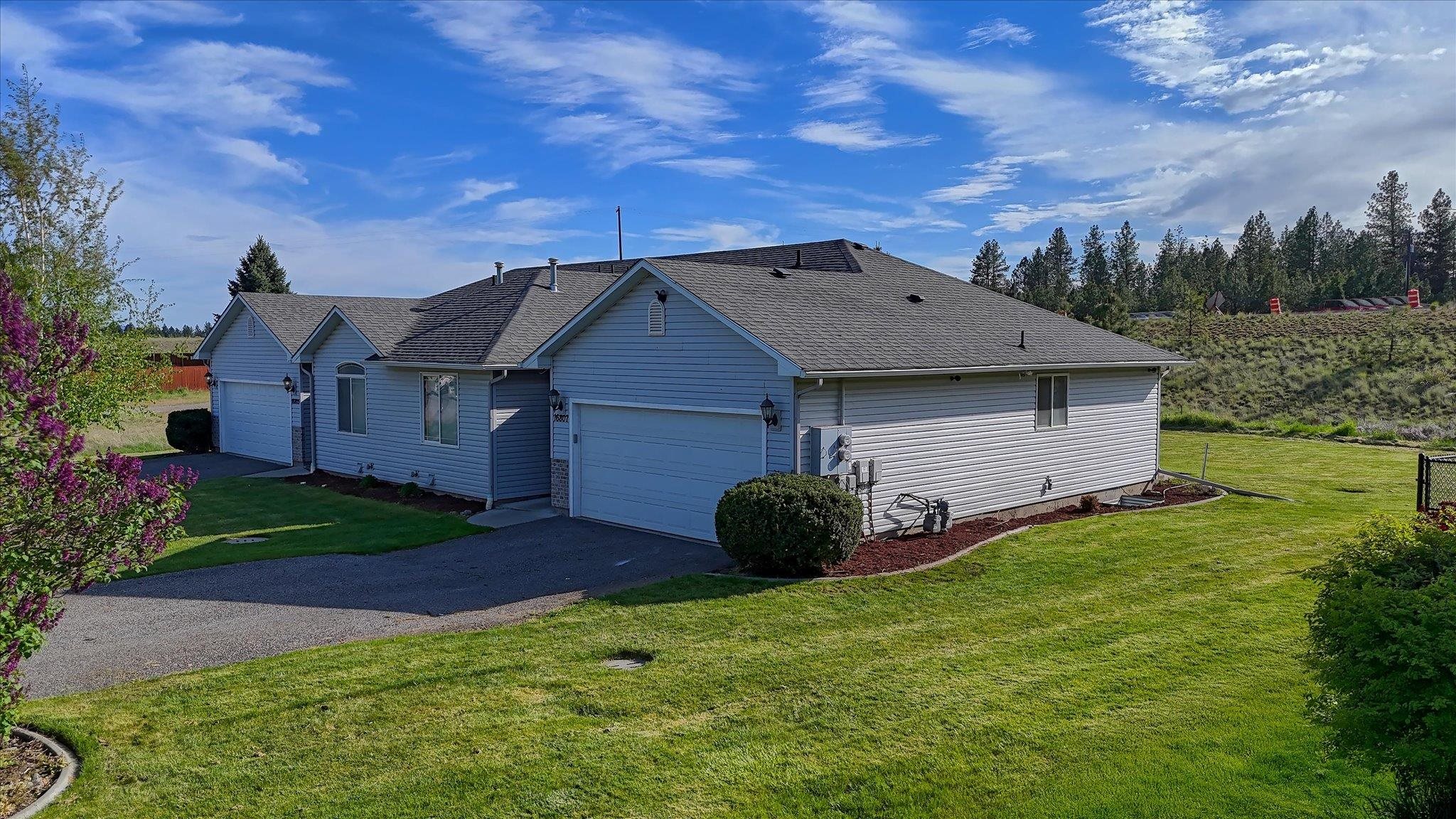 16805 N Mayfair Ave - Photo 2