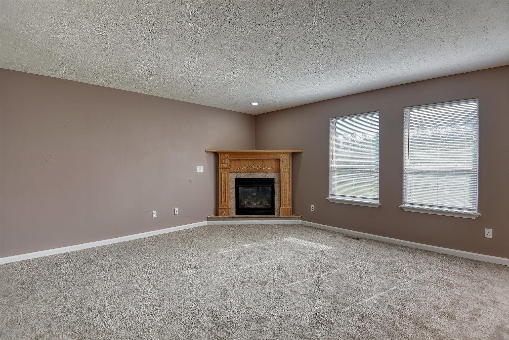 16805 N Mayfair Ave - Photo 5
