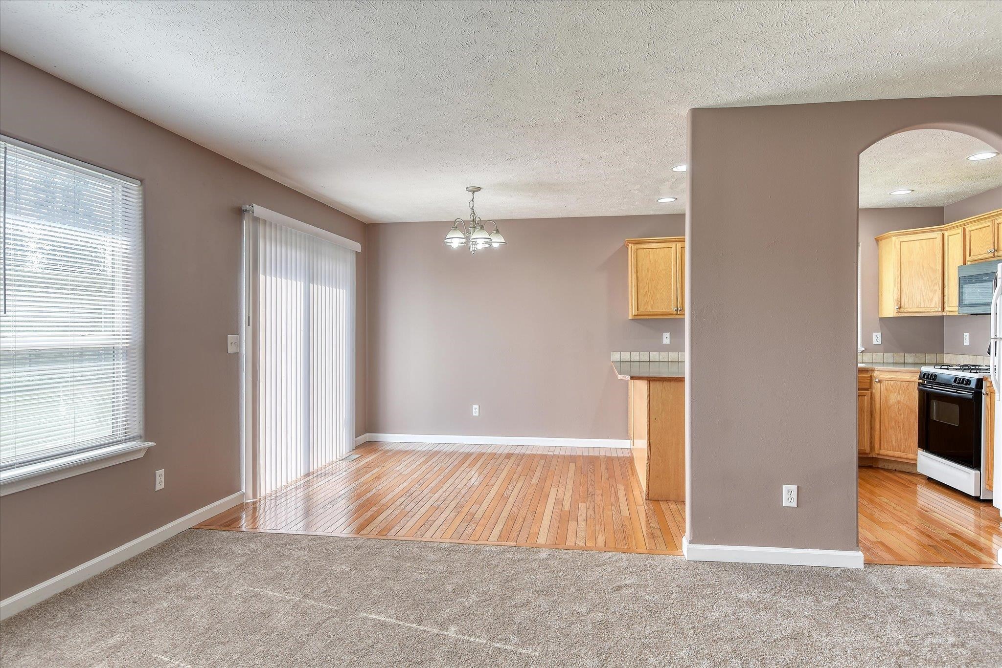 16805 N Mayfair Ave - Photo 8