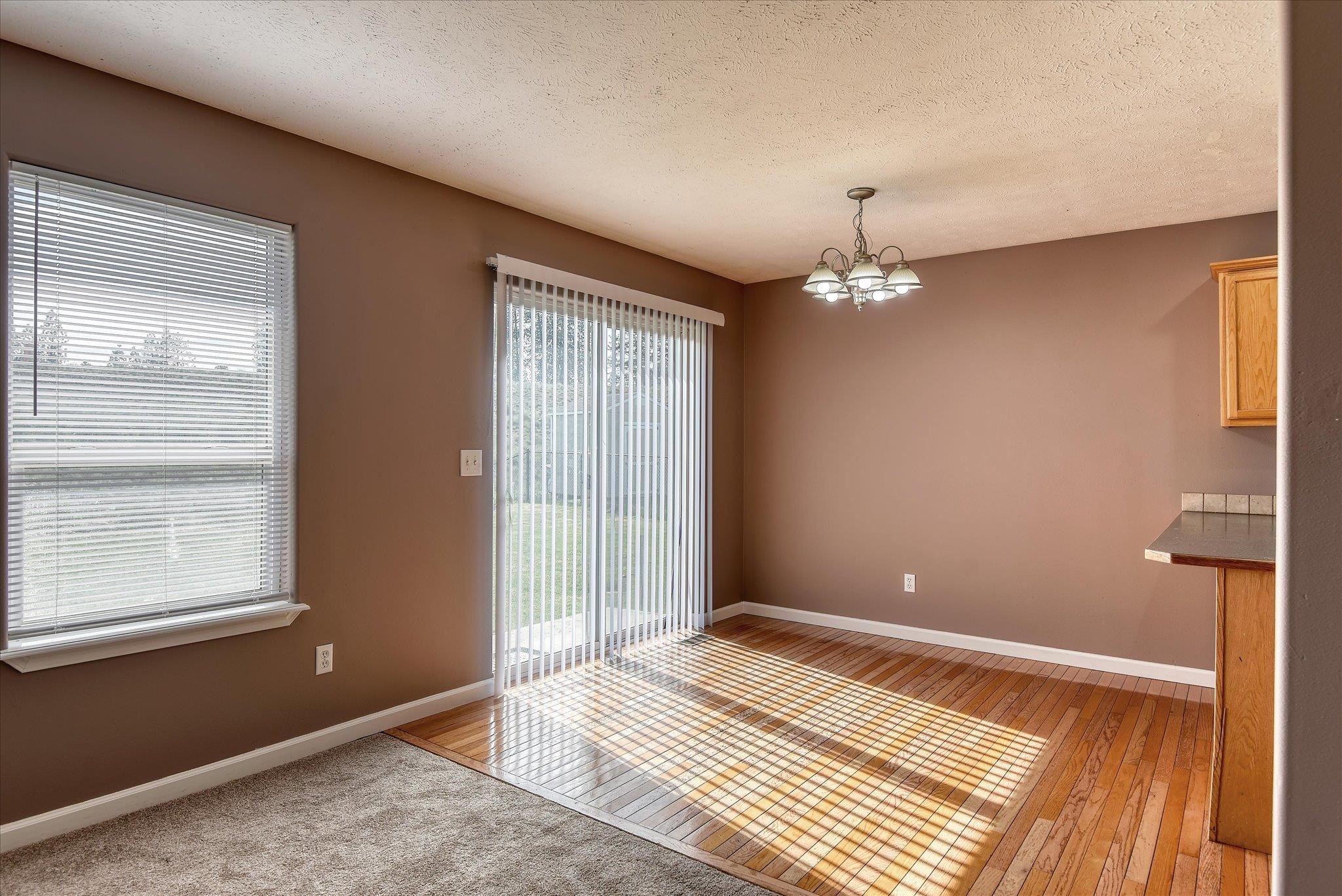 16805 N Mayfair Ave - Photo 9