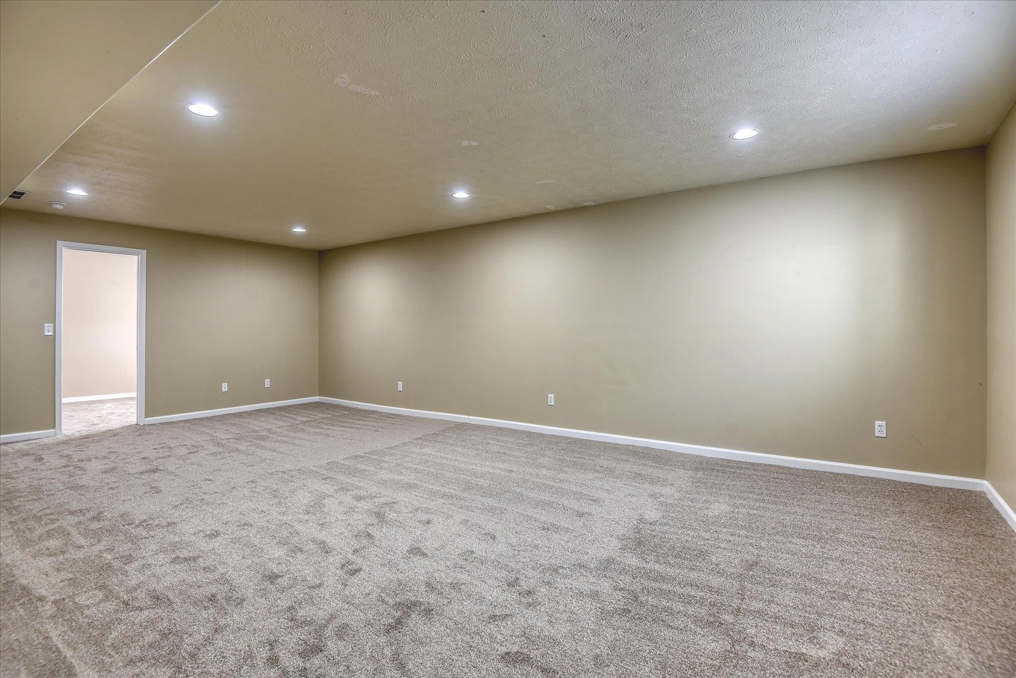 16805 N Mayfair Ave - Photo 23