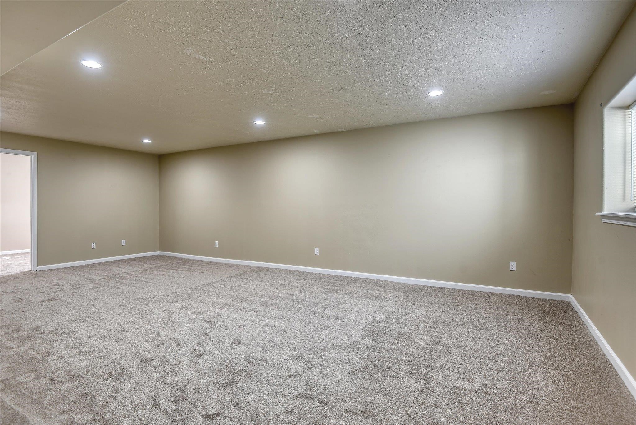 16805 N Mayfair Ave - Photo 24