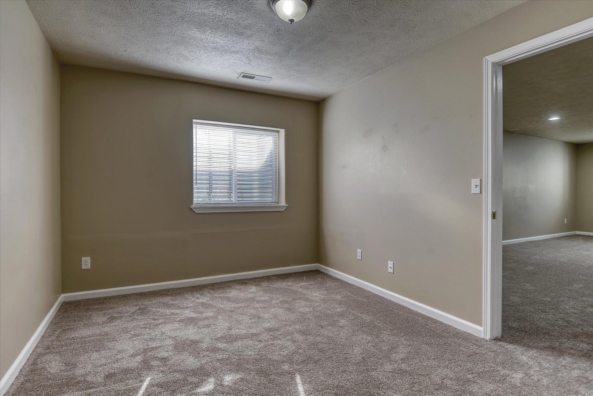 16805 N Mayfair Ave - Photo 28