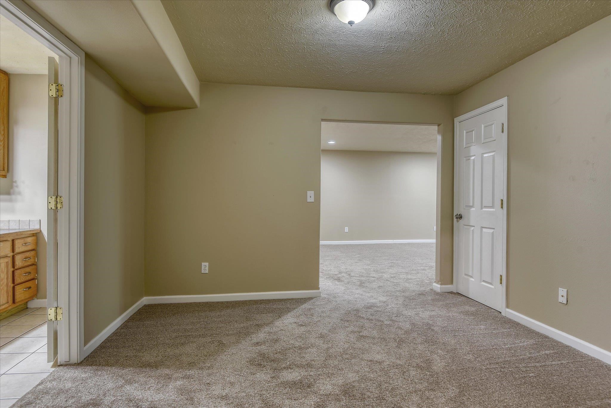 16805 N Mayfair Ave - Photo 31