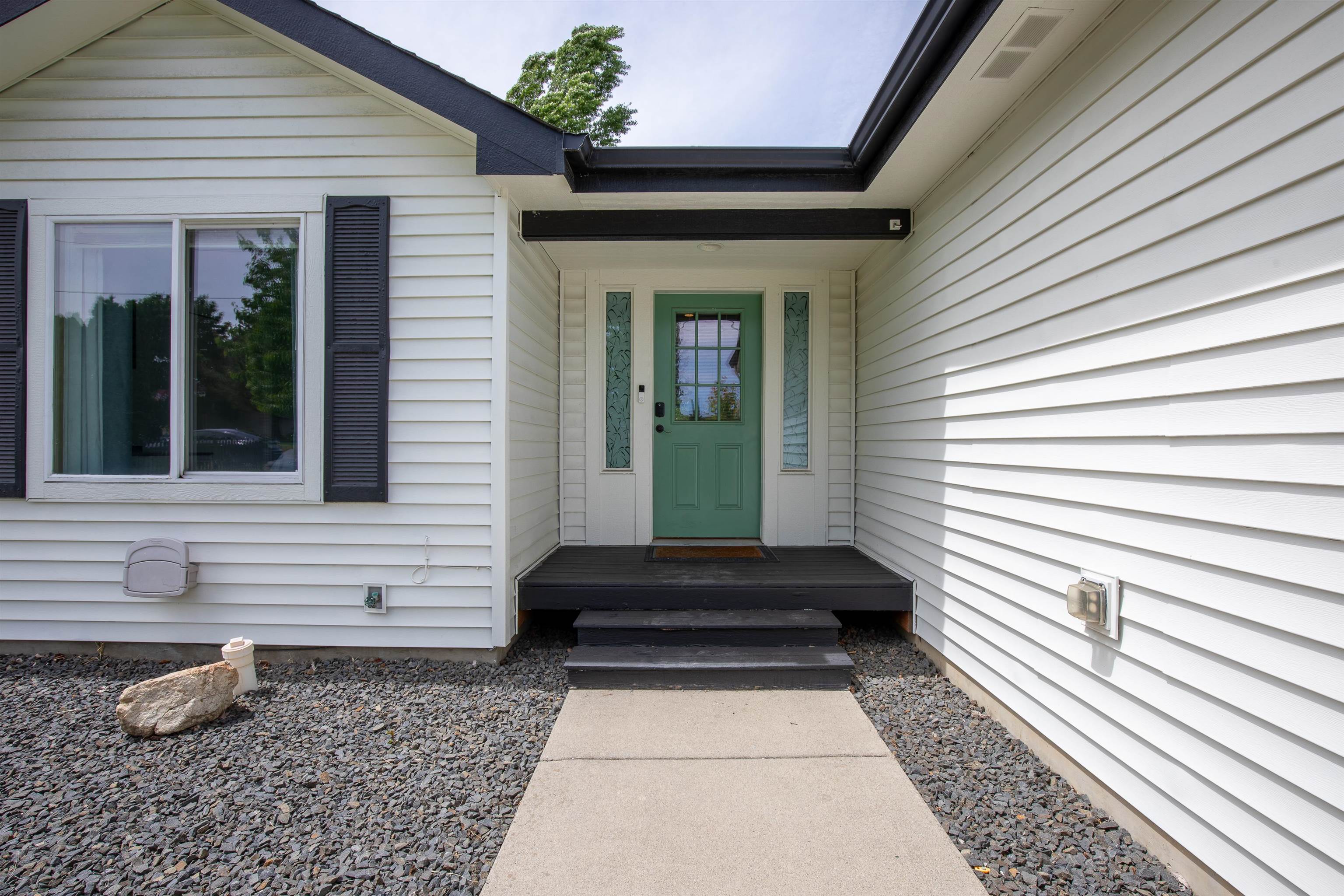 5122 S Freya St - Photo 6