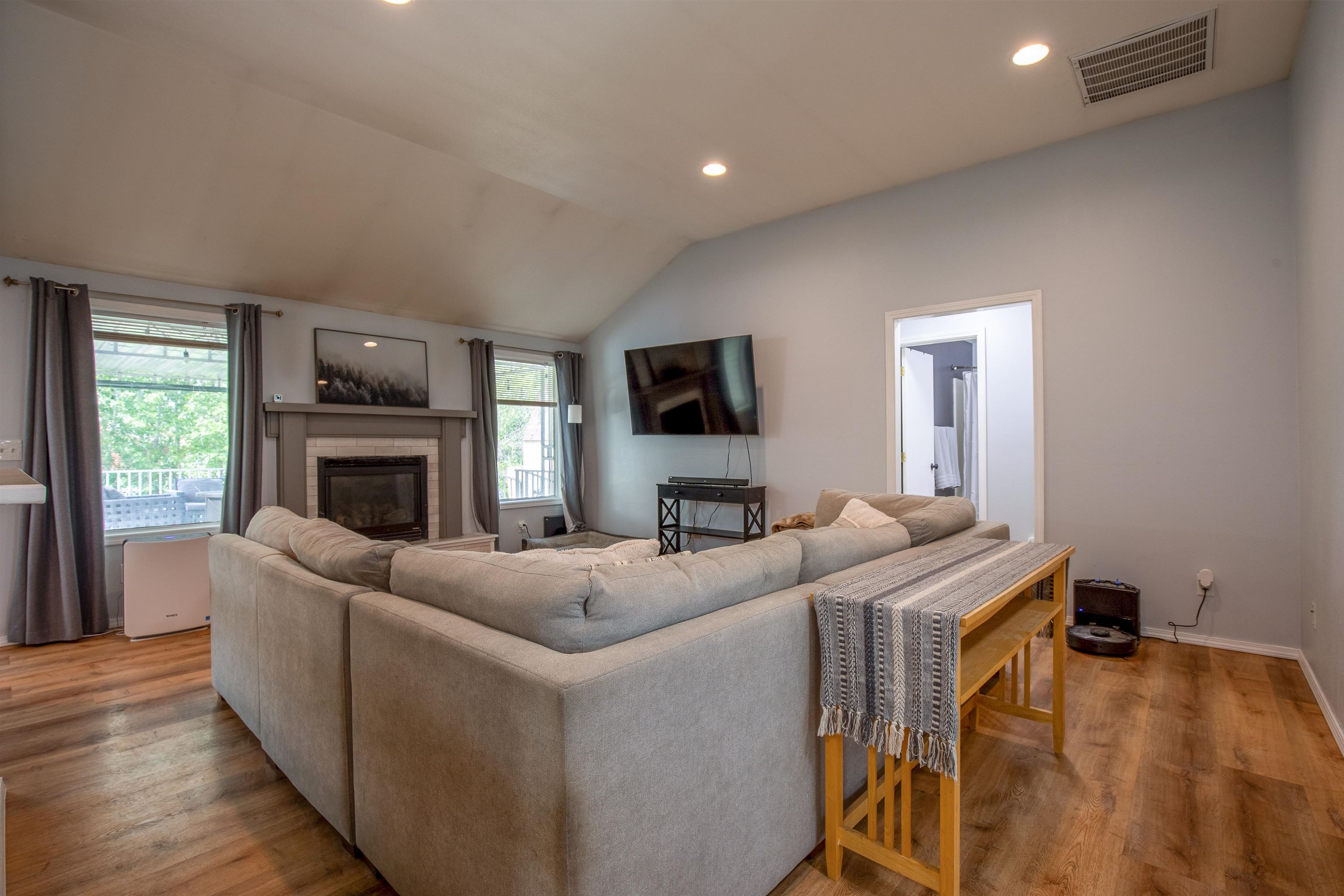 5122 S Freya St - Photo 8