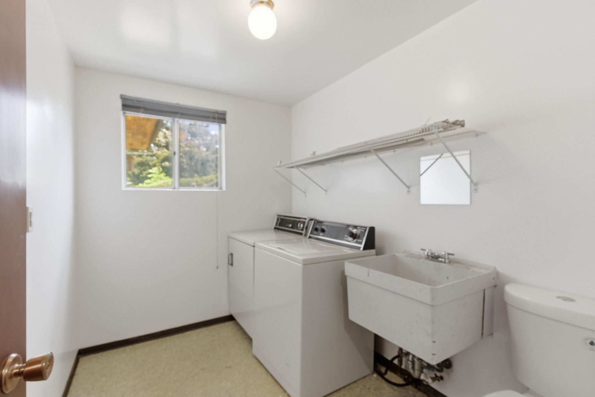 806 S Adams Rd - Photo 31