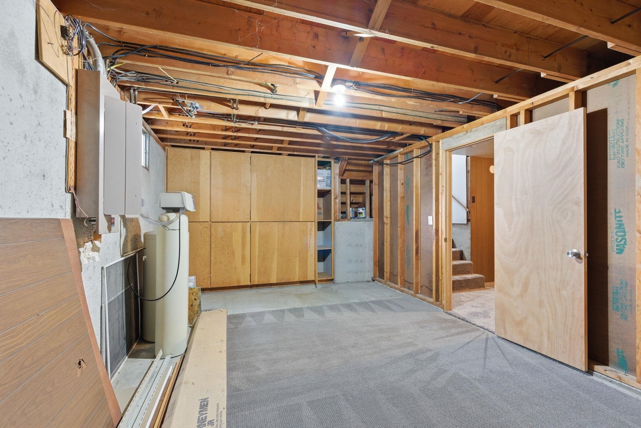 806 S Adams Rd - Photo 36