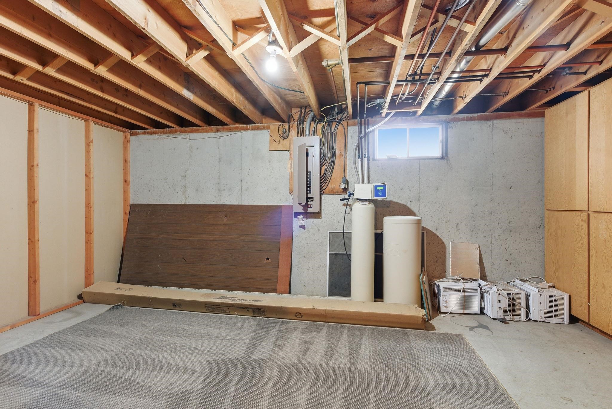 806 S Adams Rd - Photo 37