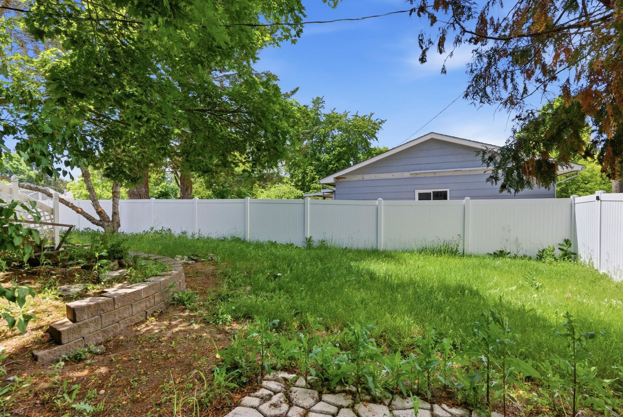 806 S Adams Rd - Photo 47