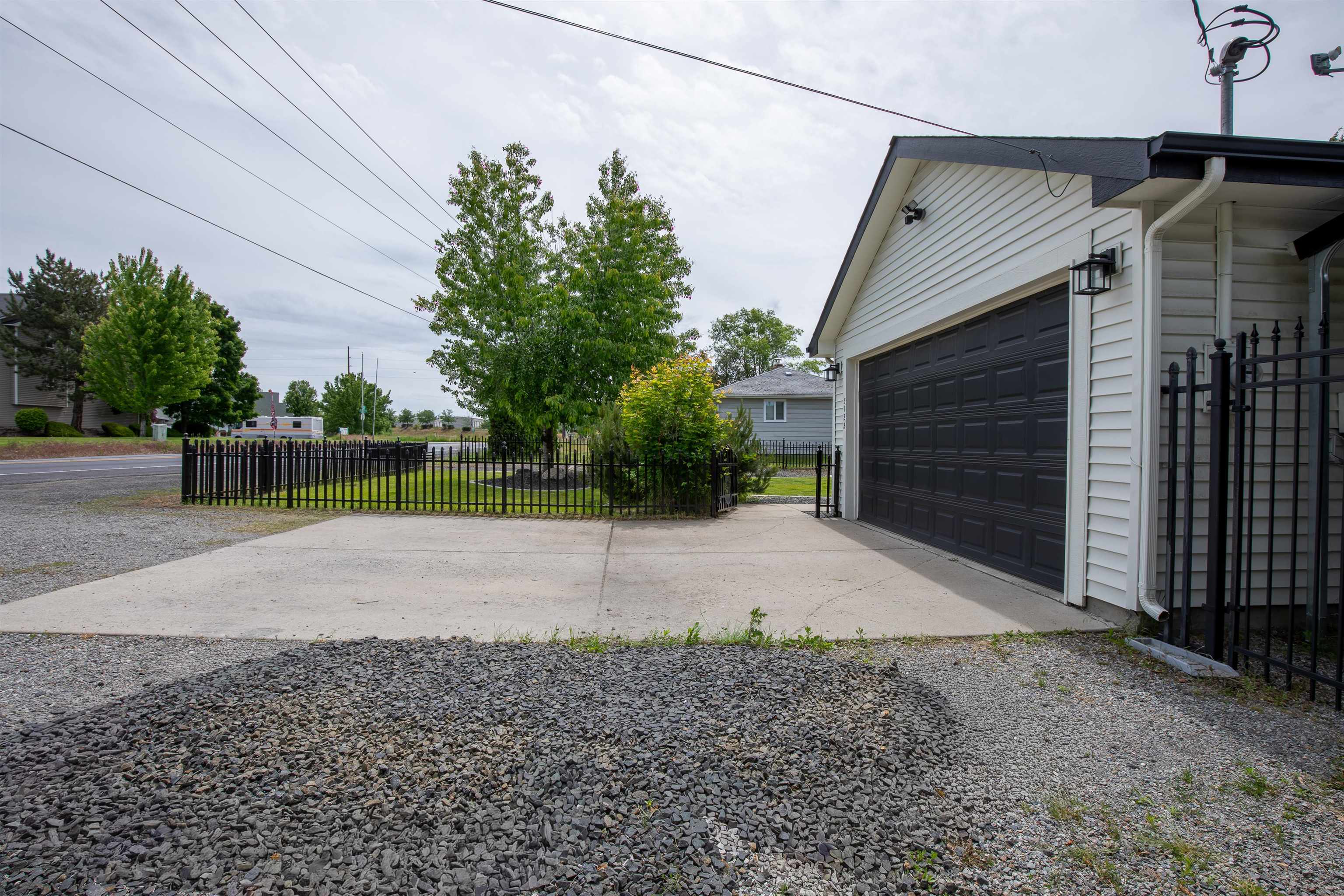 5122 S Freya St - Photo 37