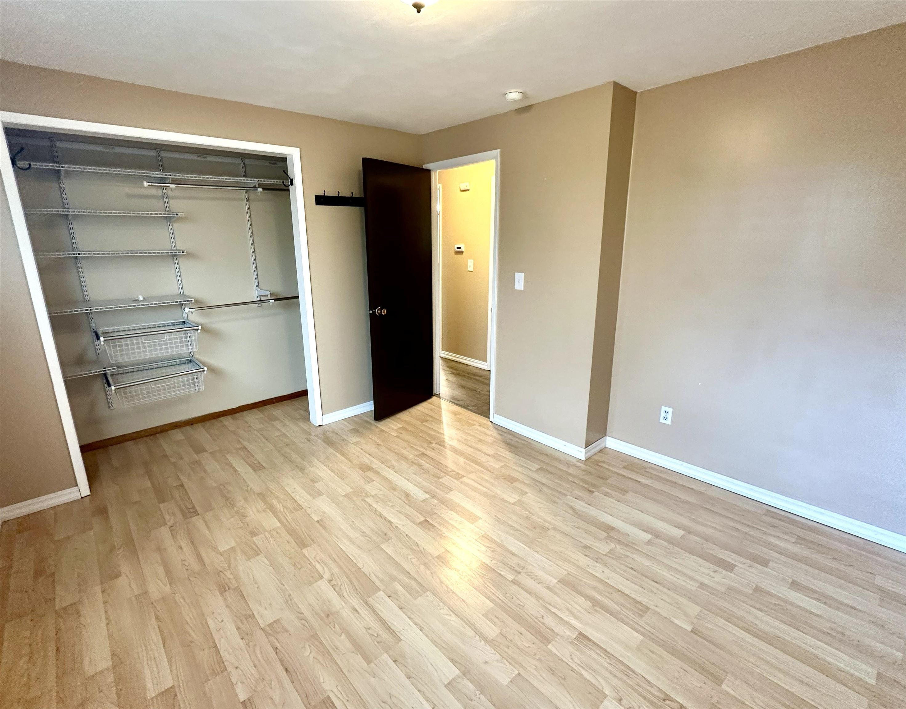 12123 E 22nd Ave - Photo 4