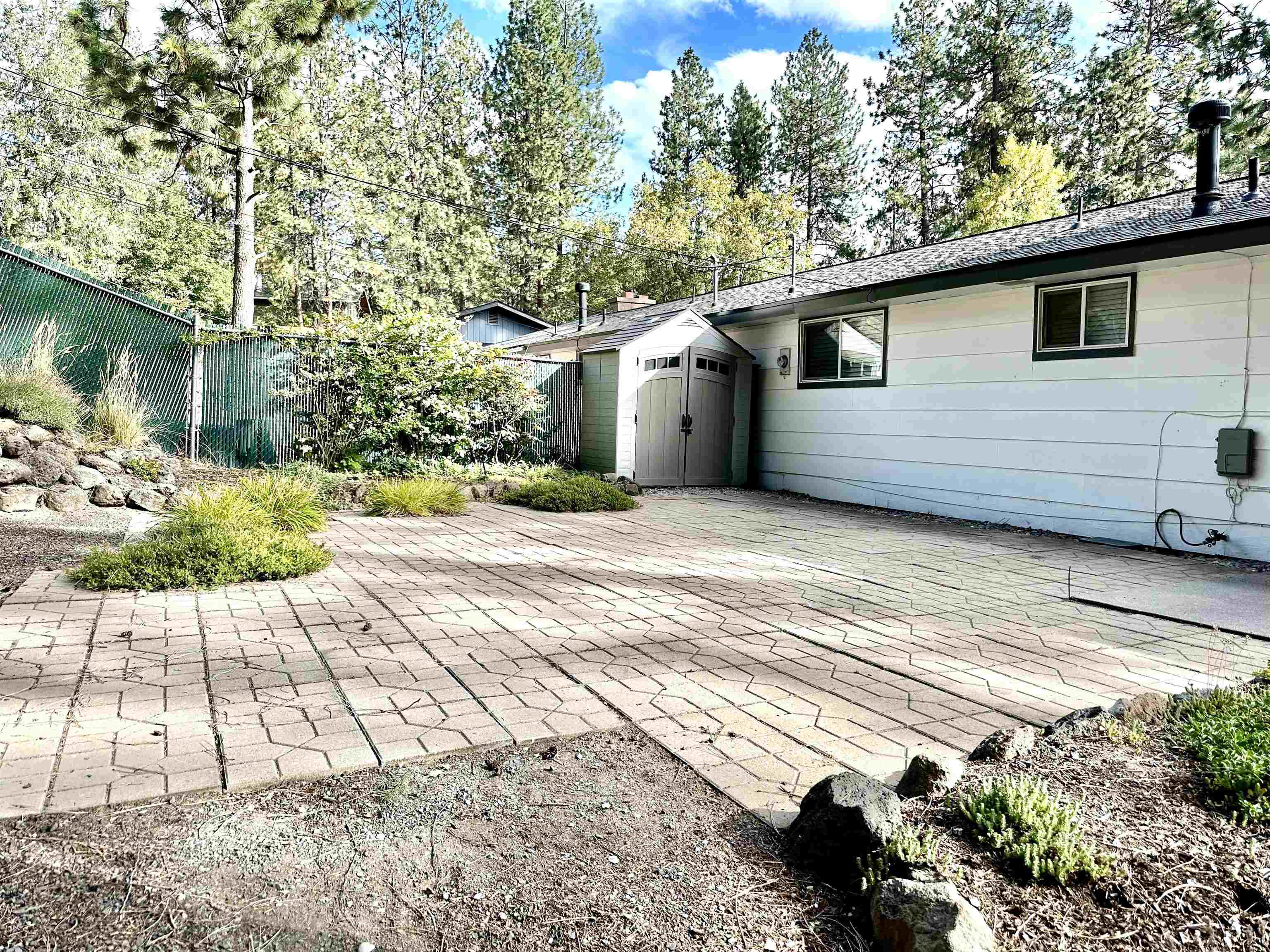 12123 E 22nd Ave - Photo 10