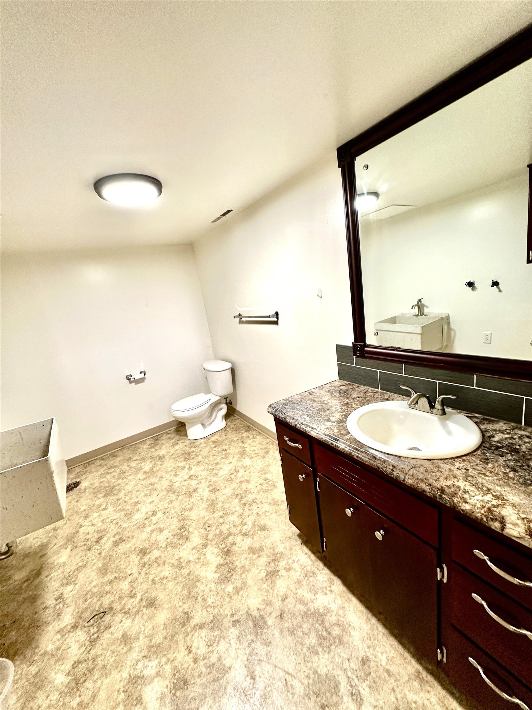 12123 E 22nd Ave - Photo 15