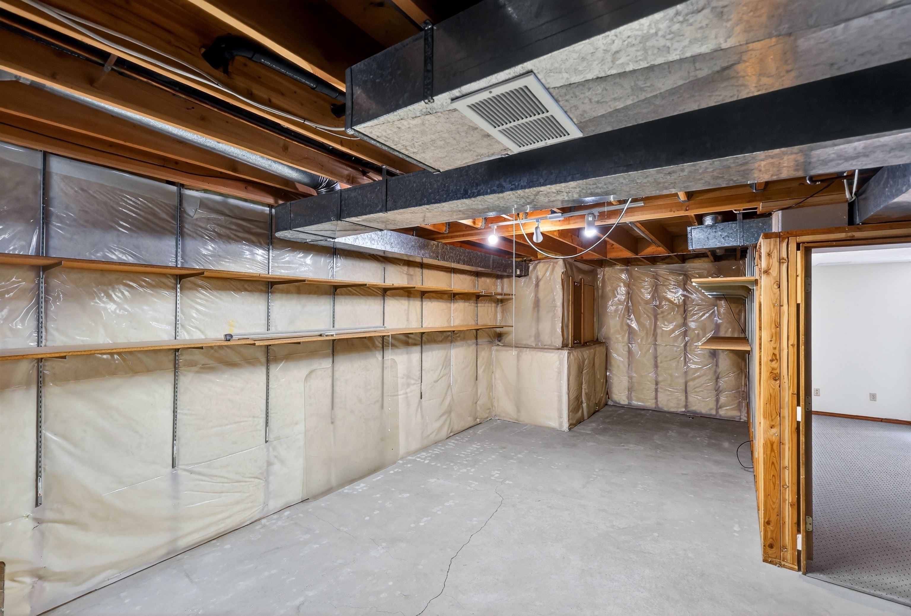 2524 S Bolivar Ct - Photo 18