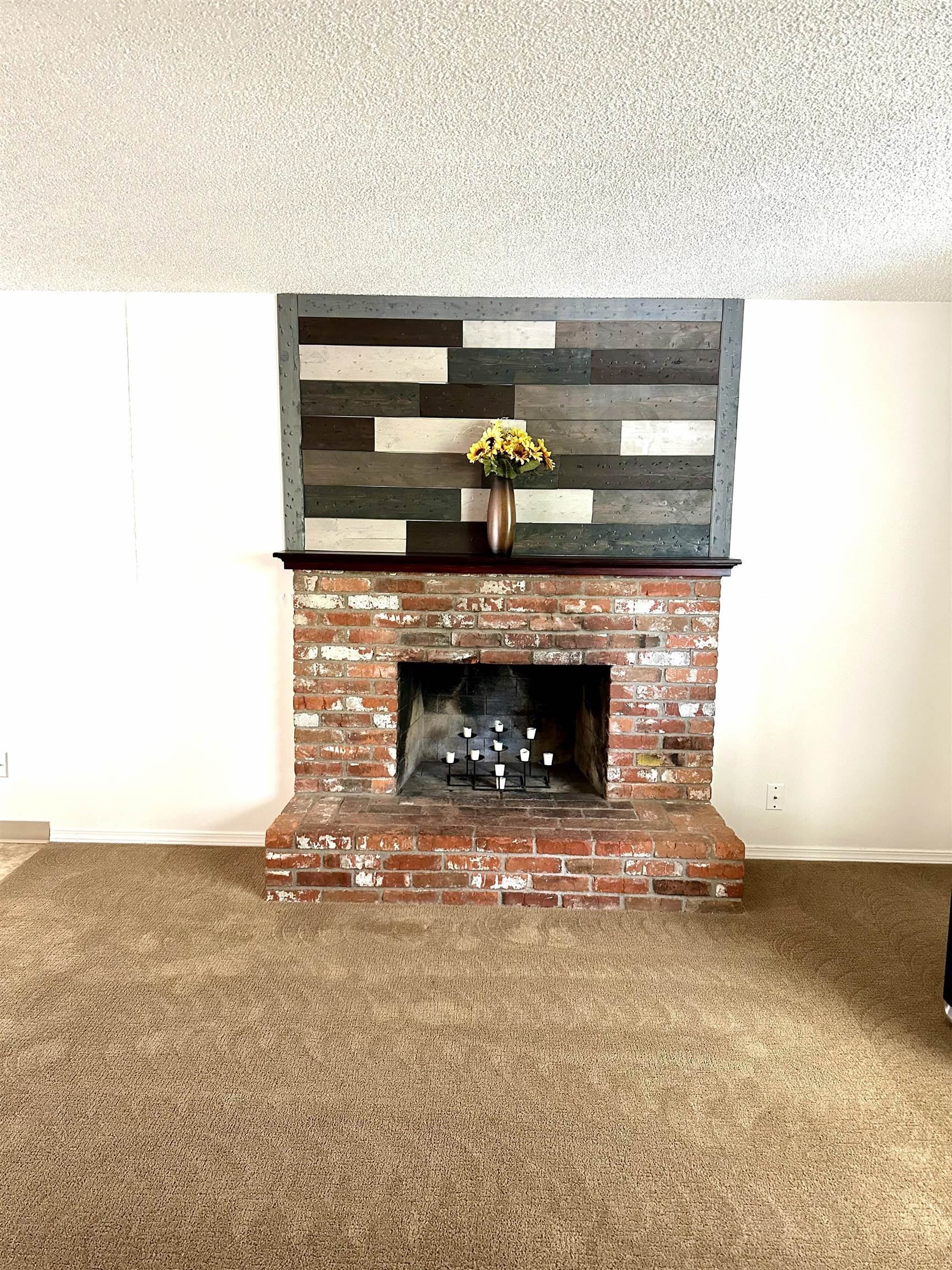12123 E 22nd Ave - Photo 22