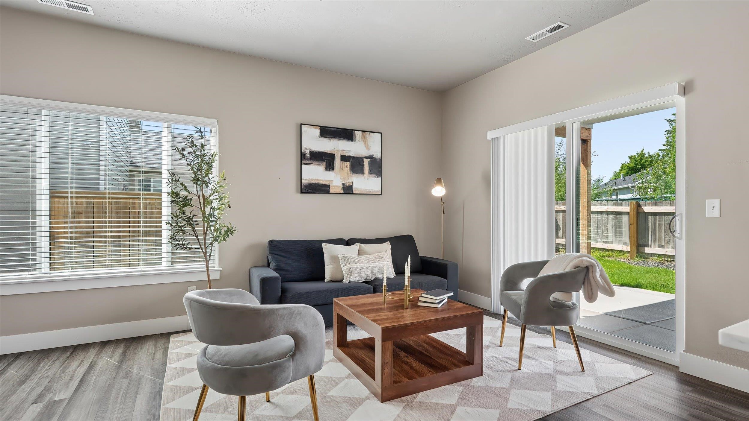 1601 E Marilyn Cir - Photo 7