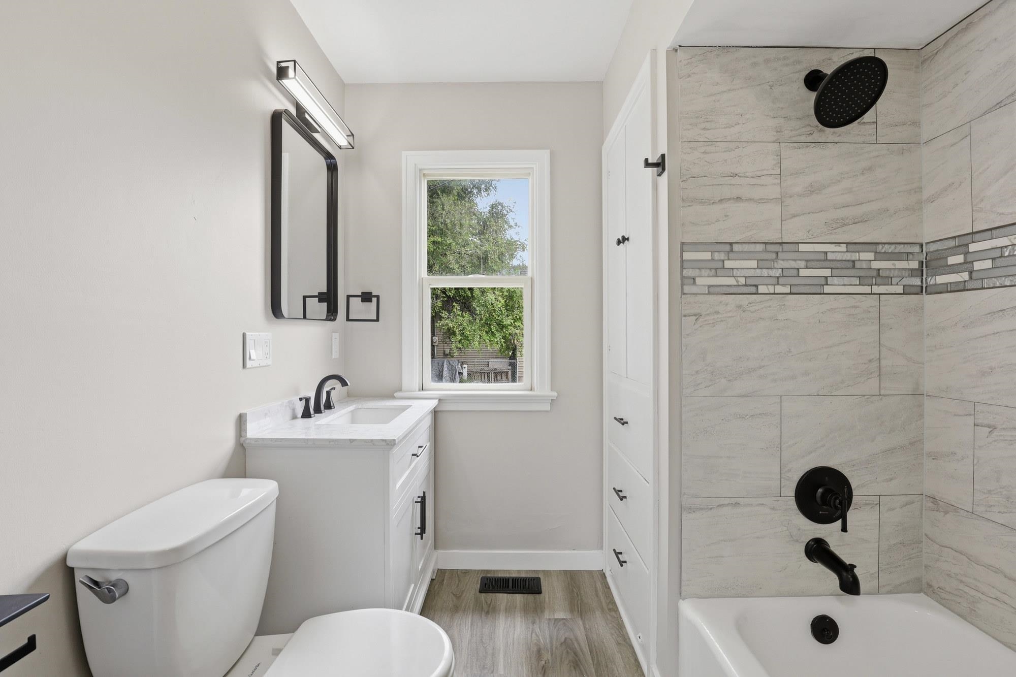 2306 E Nora Ave - Photo 12