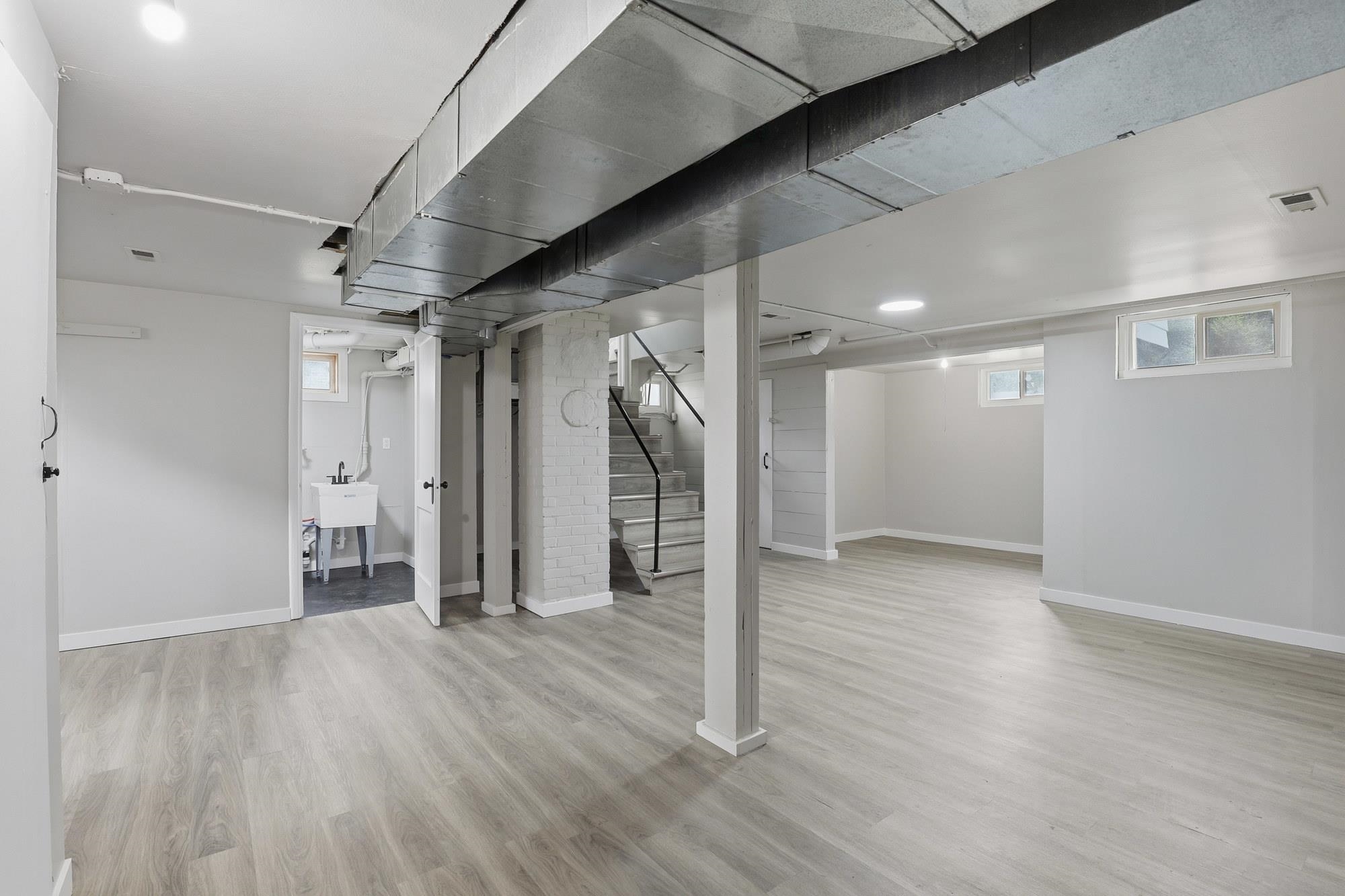 2306 E Nora Ave - Photo 20