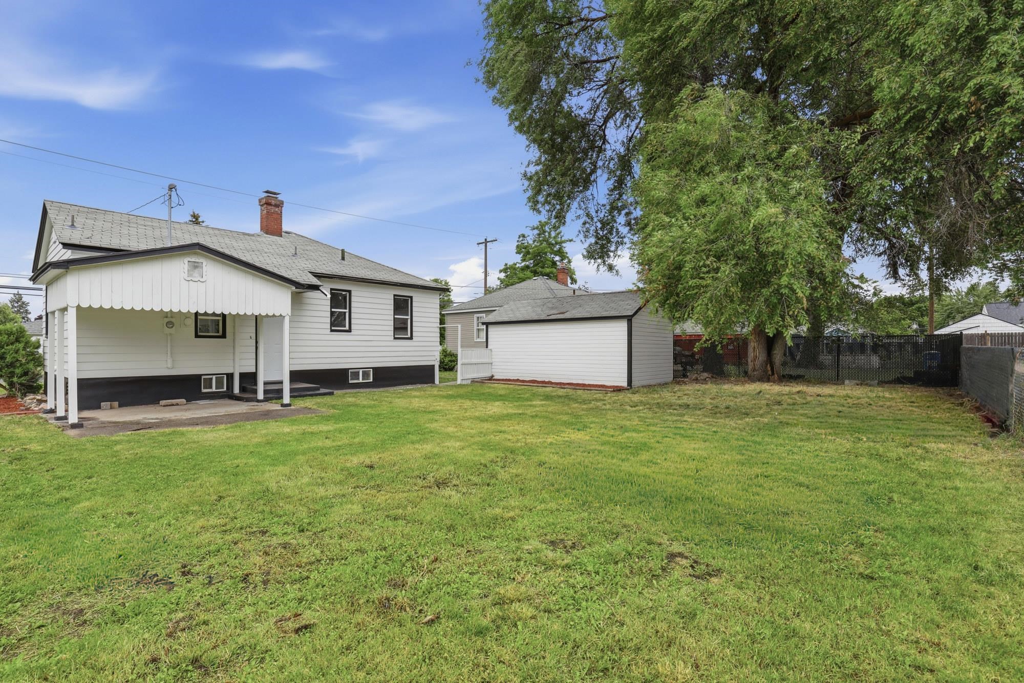 2306 E Nora Ave - Photo 27