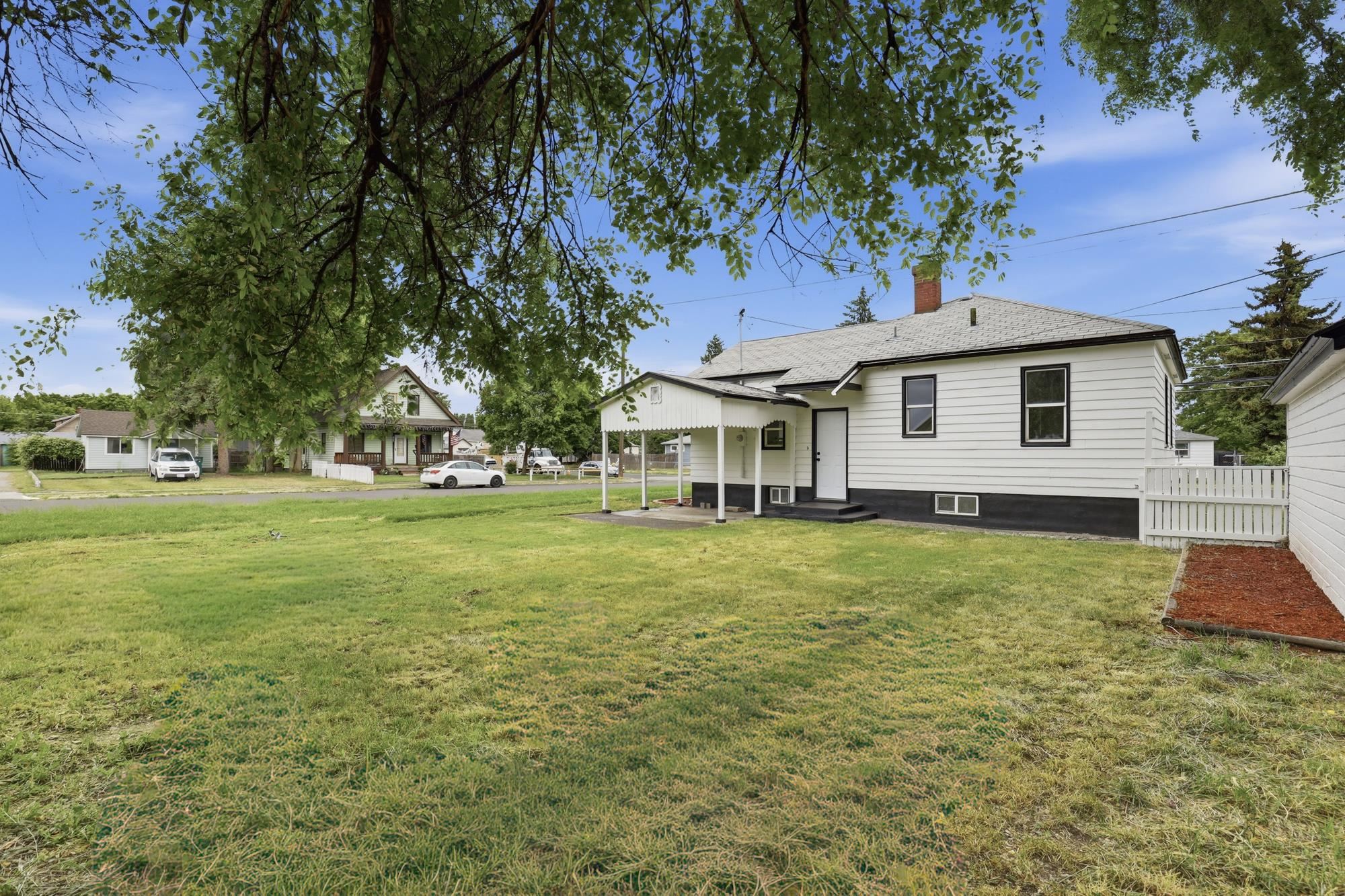 2306 E Nora Ave - Photo 26
