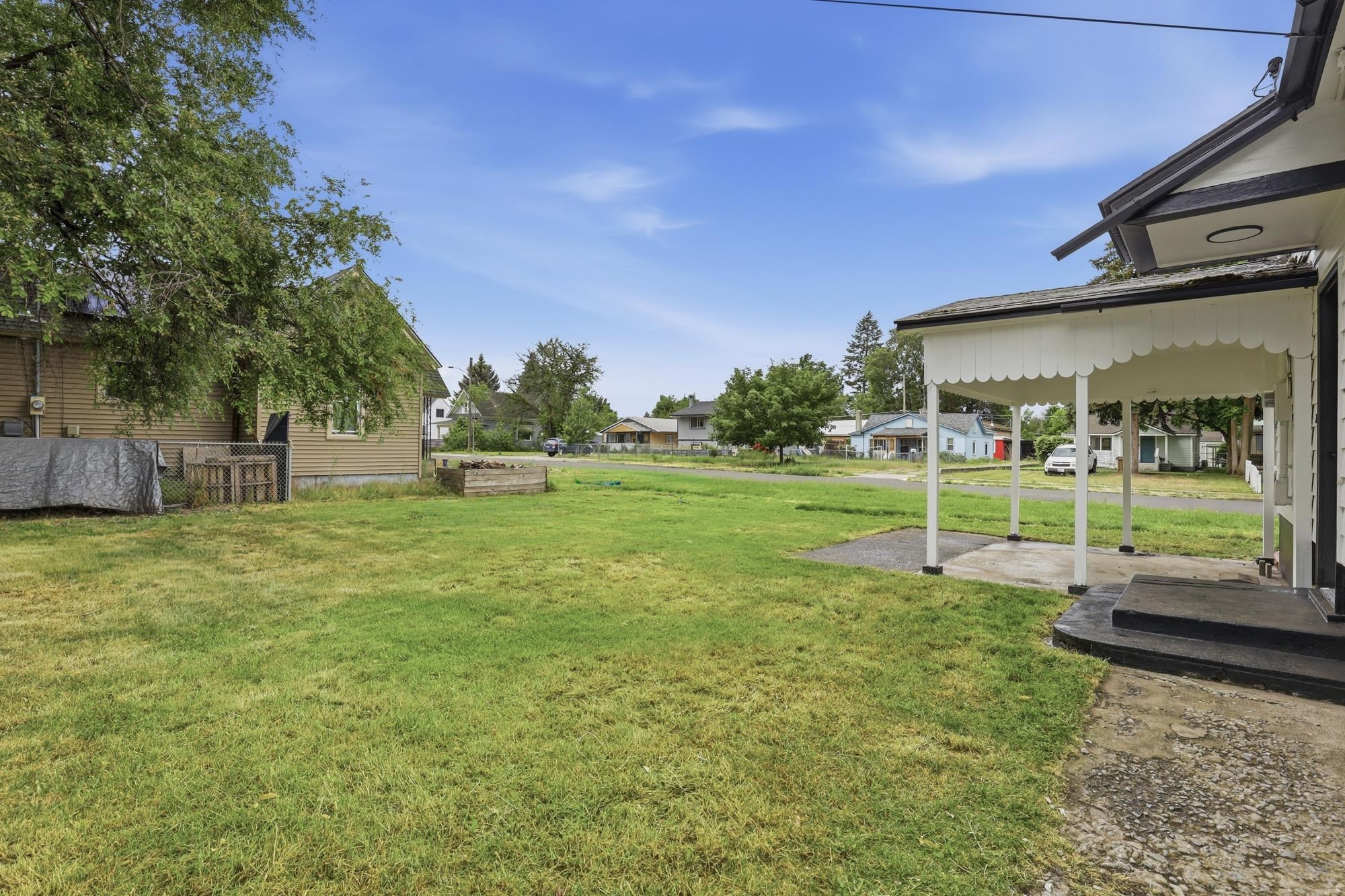 2306 E Nora Ave - Photo 29