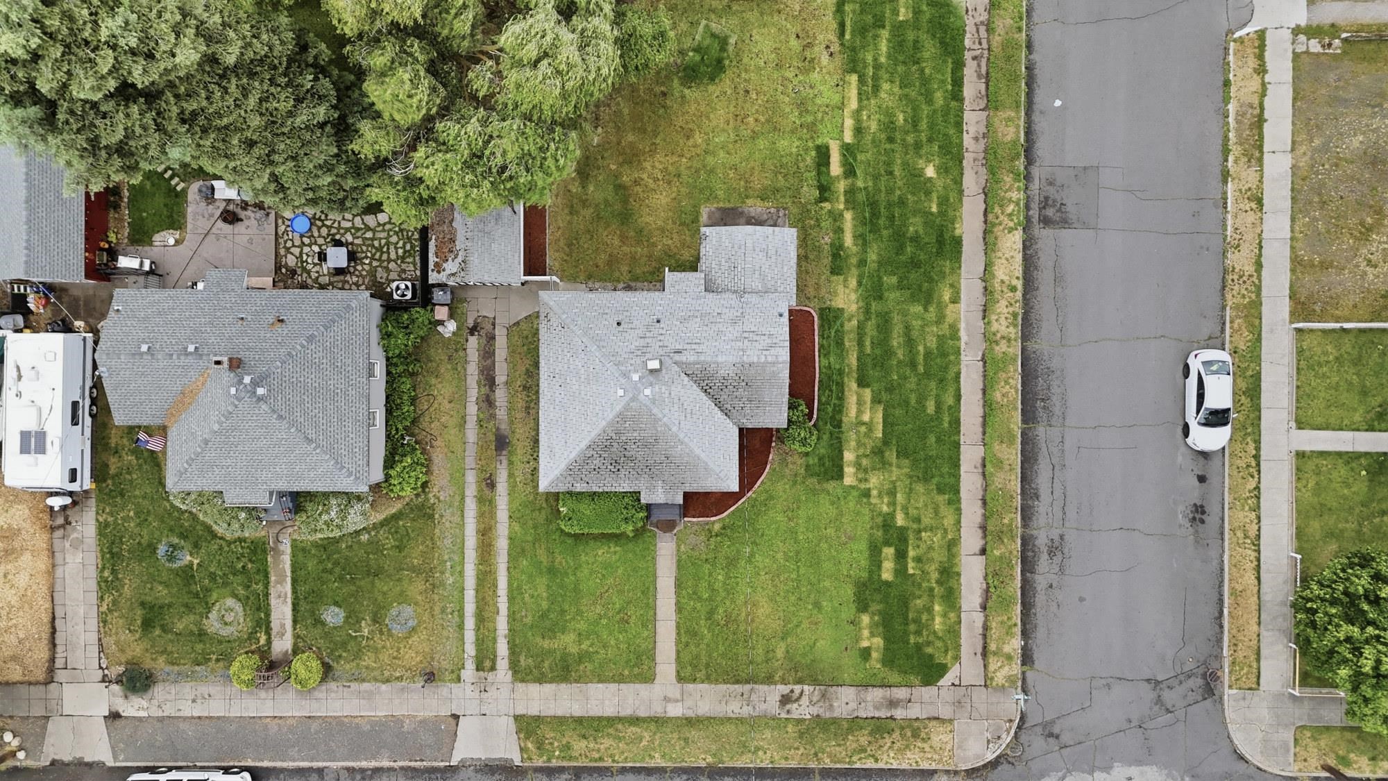2306 E Nora Ave - Photo 32