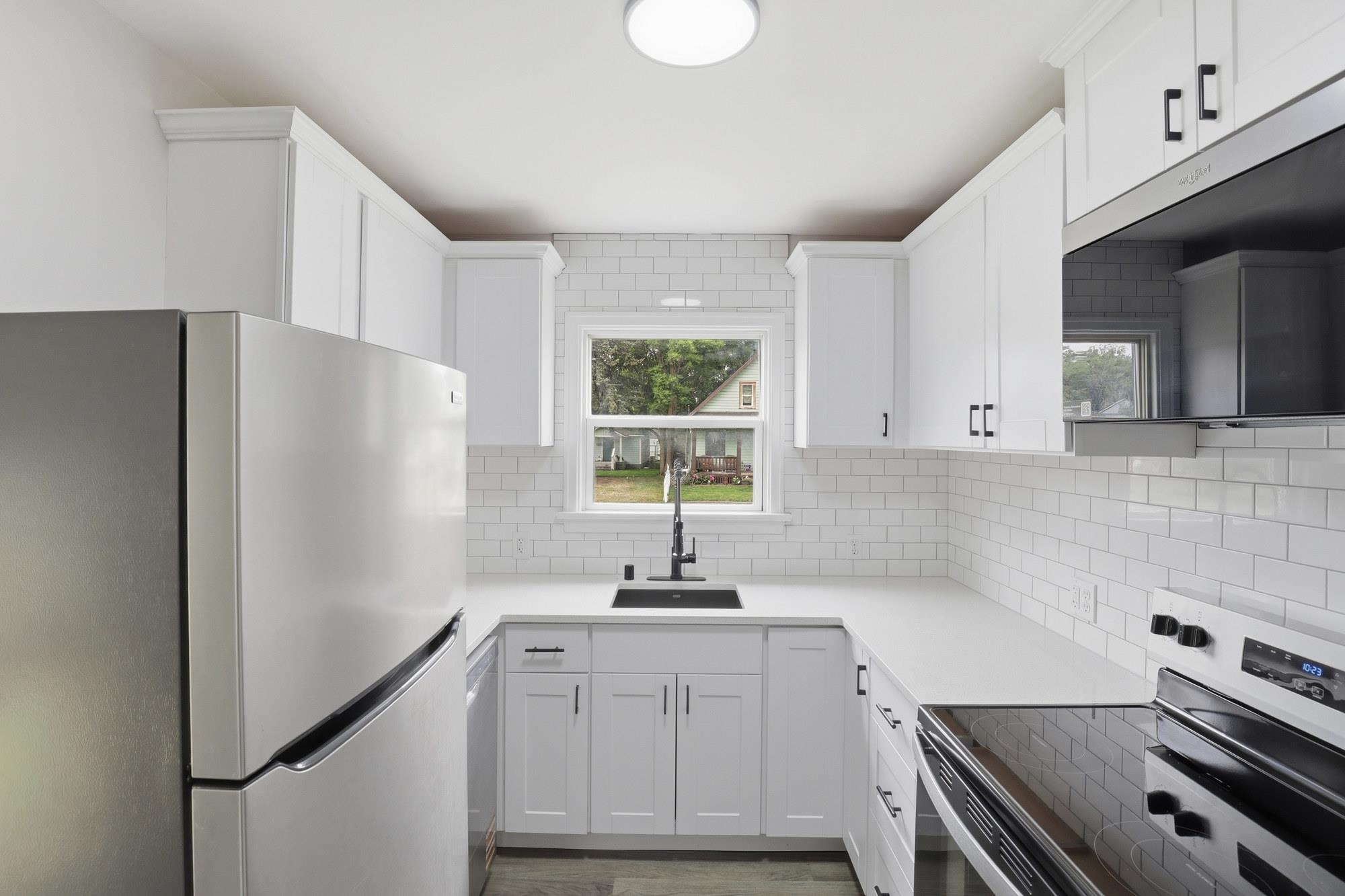 2306 E Nora Ave - Photo 9