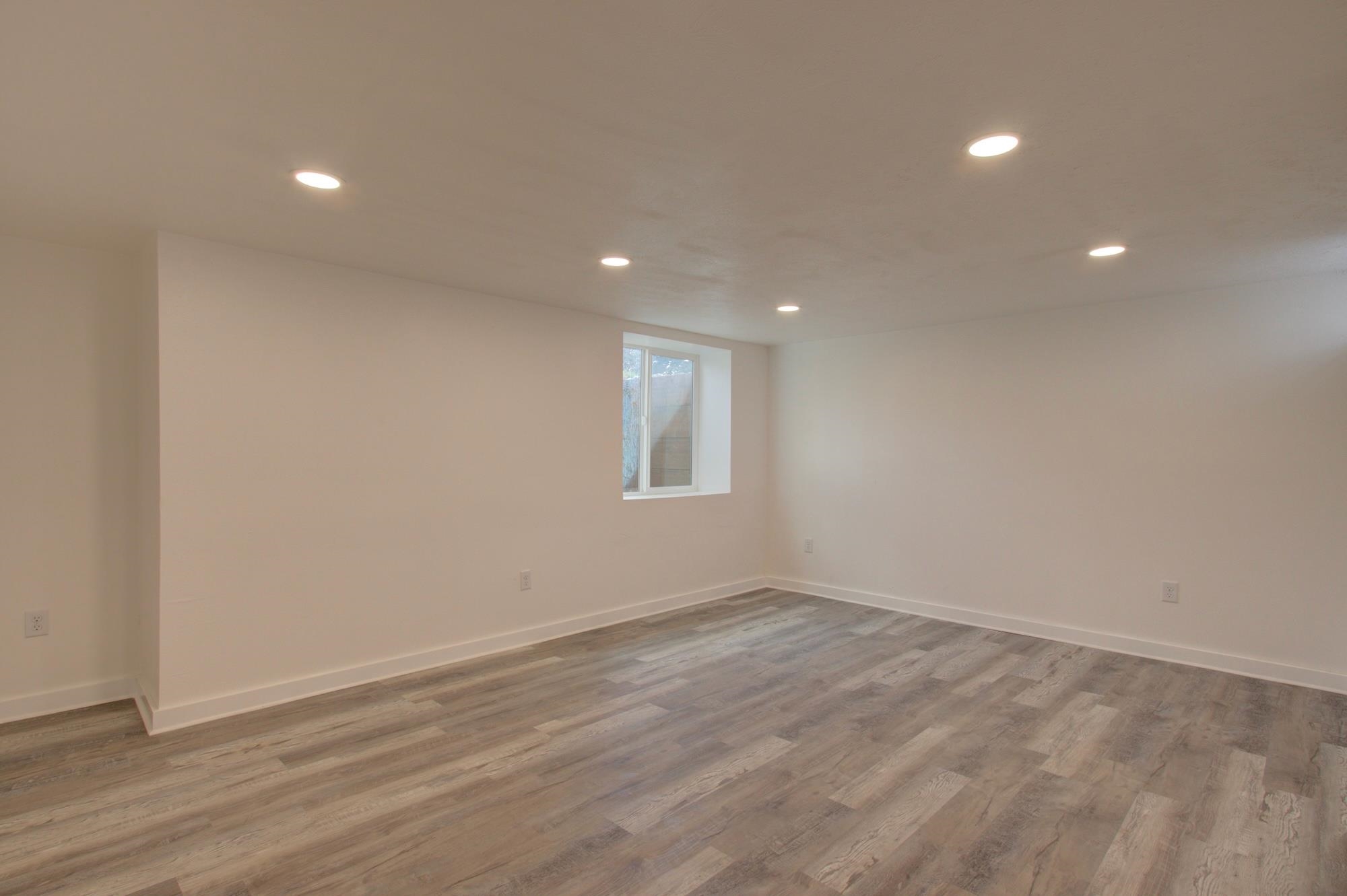 2307 E Nebraska Ave - Photo 21