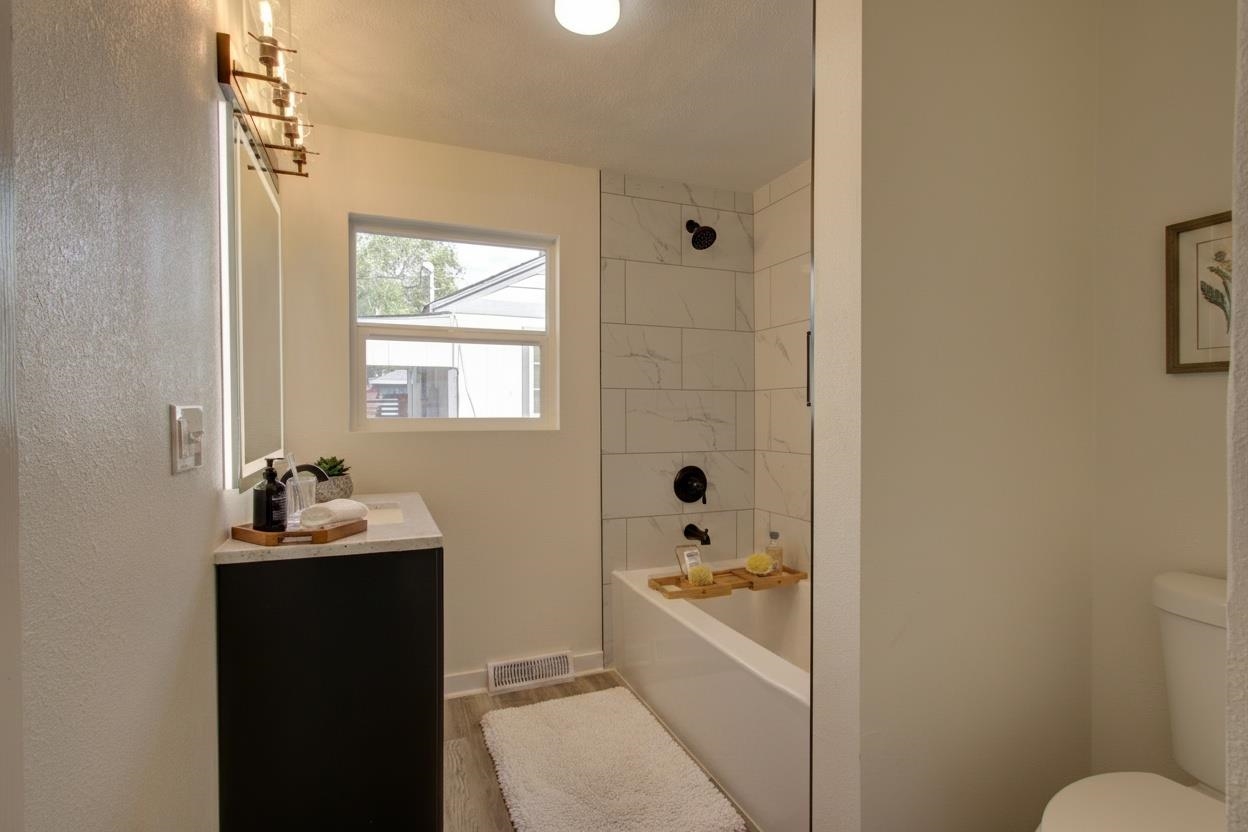 2307 E Nebraska Ave - Photo 11