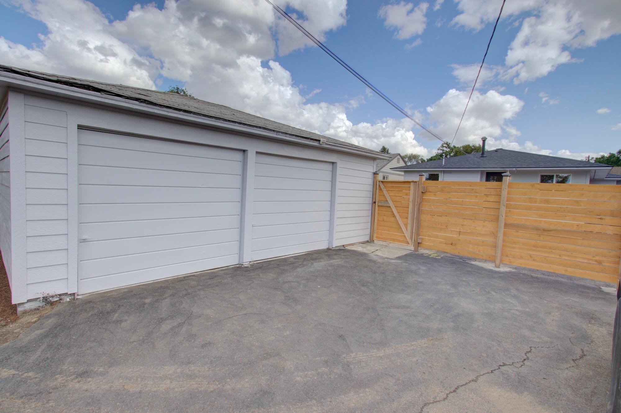 2307 E Nebraska Ave - Photo 26