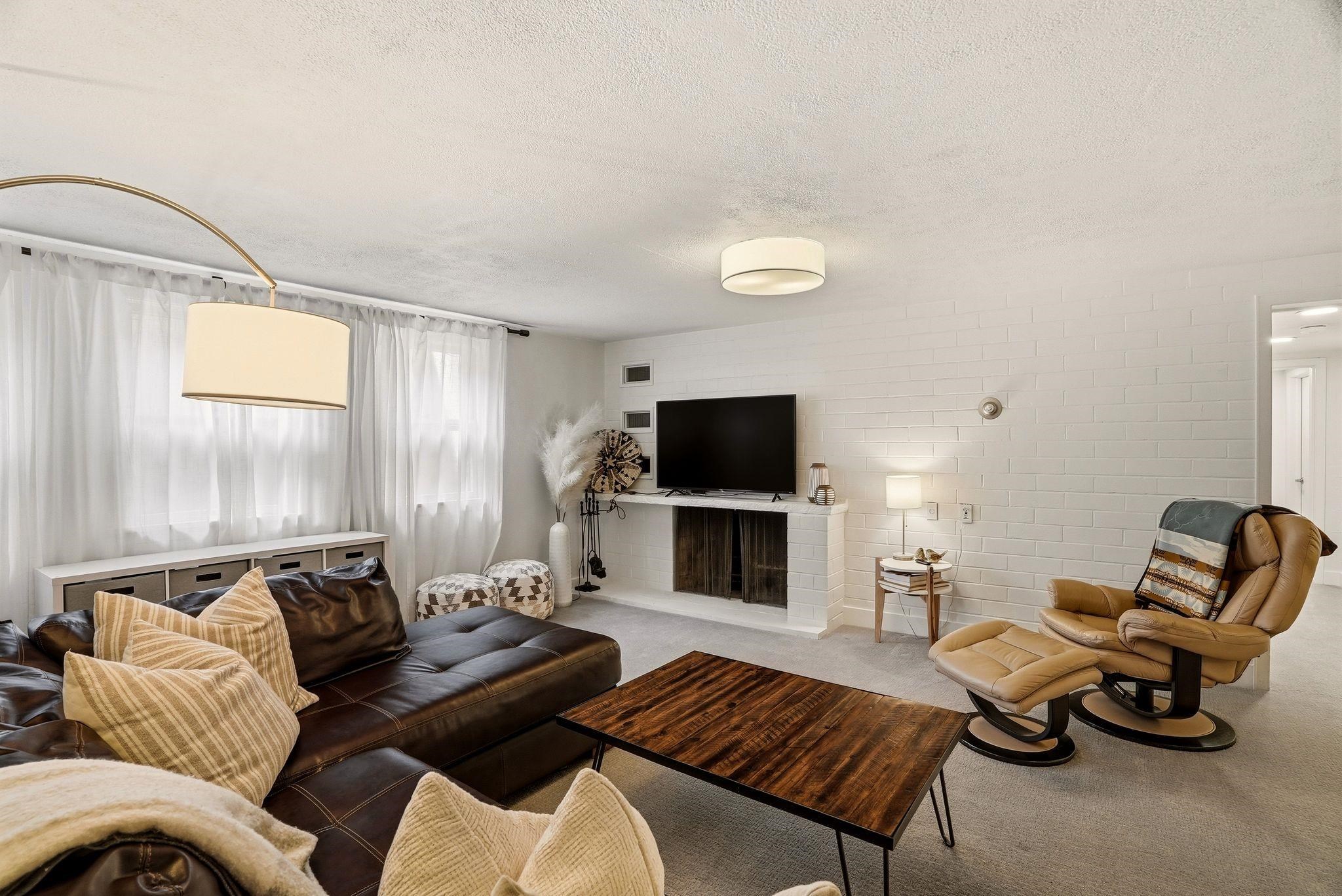 1316 E Club Ct - Photo 24