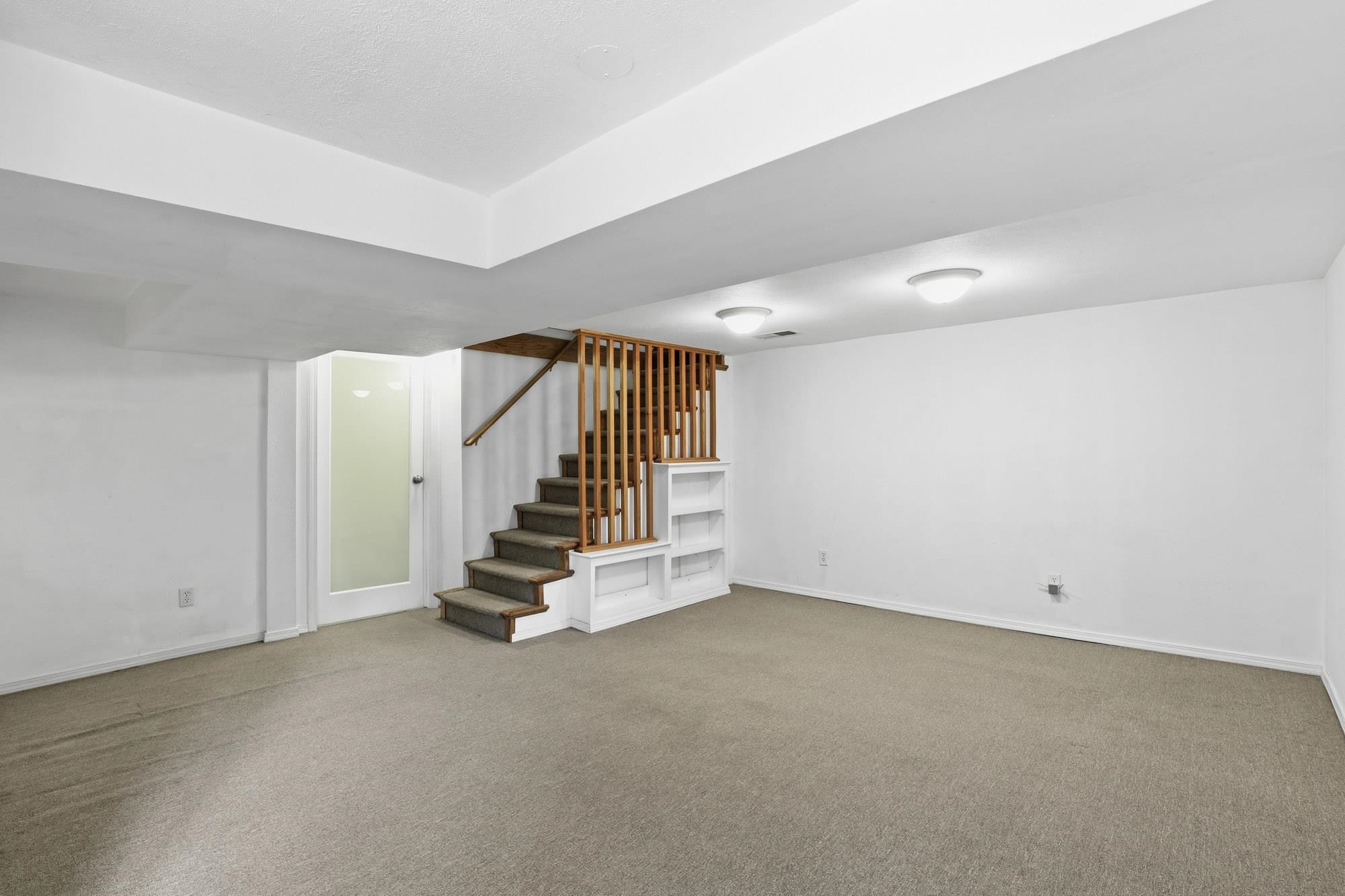 1216 E 19th Ave - Photo 31