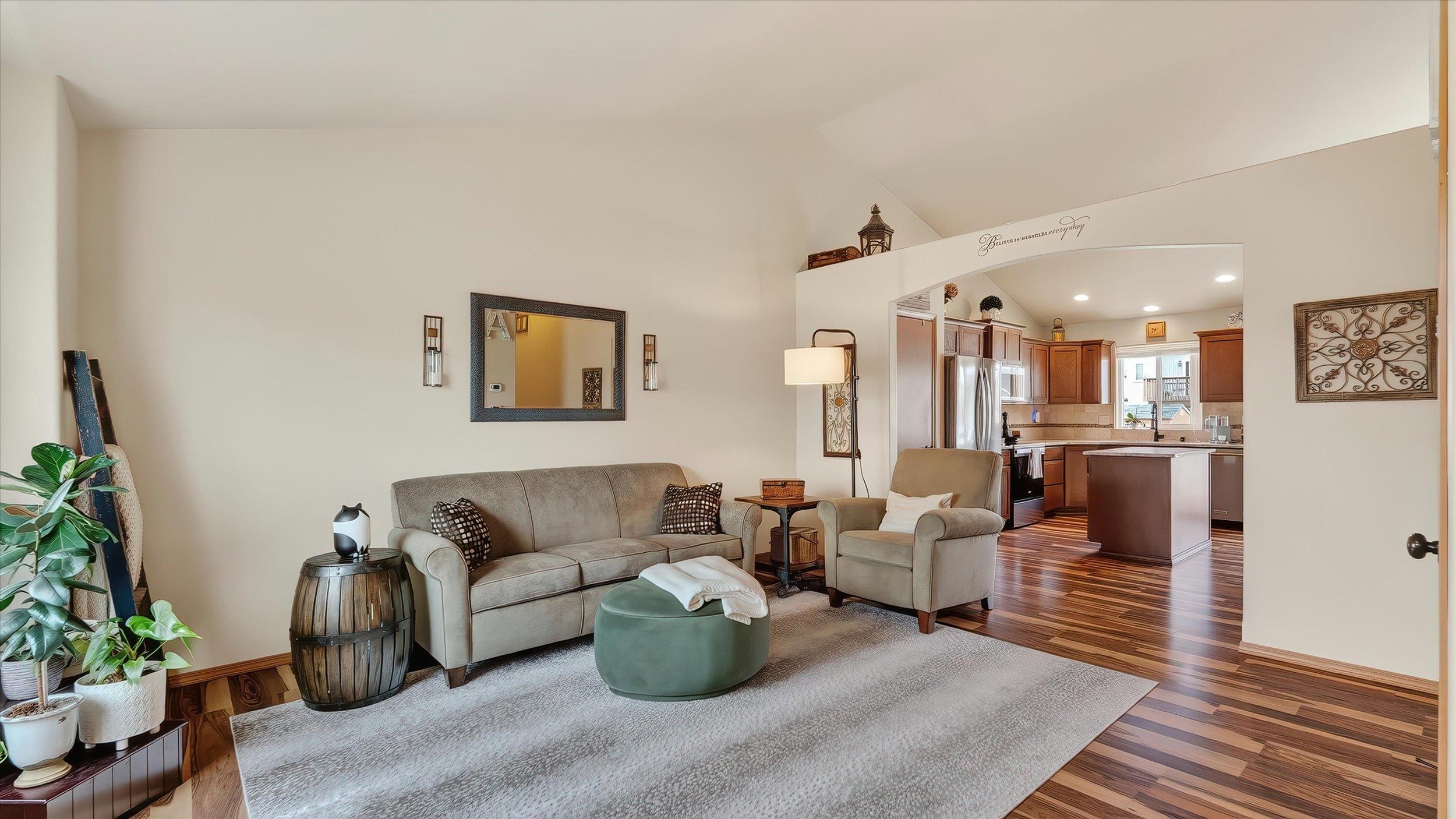 1806 W Maxine Ave - Photo 3