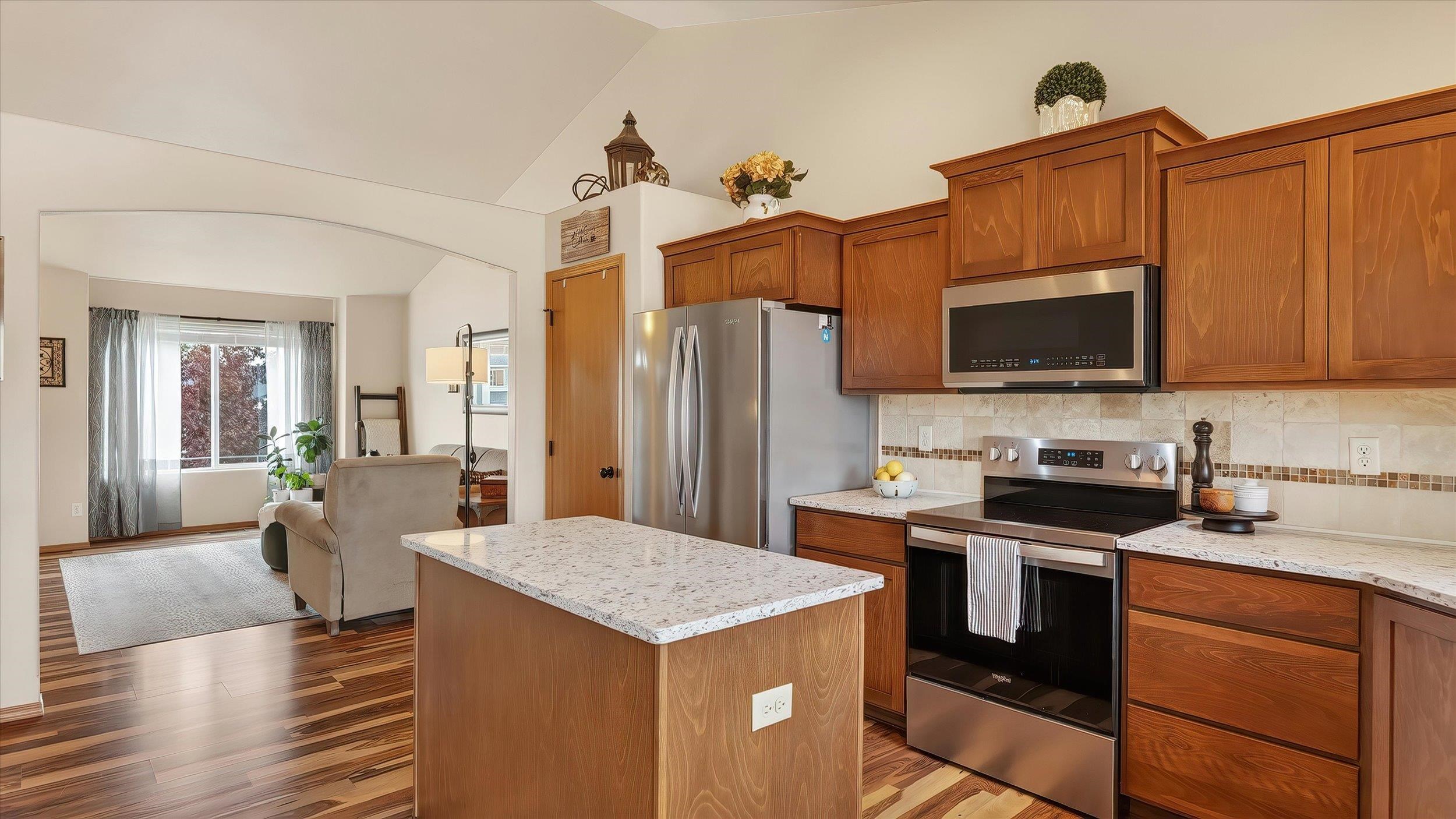 1806 W Maxine Ave - Photo 9