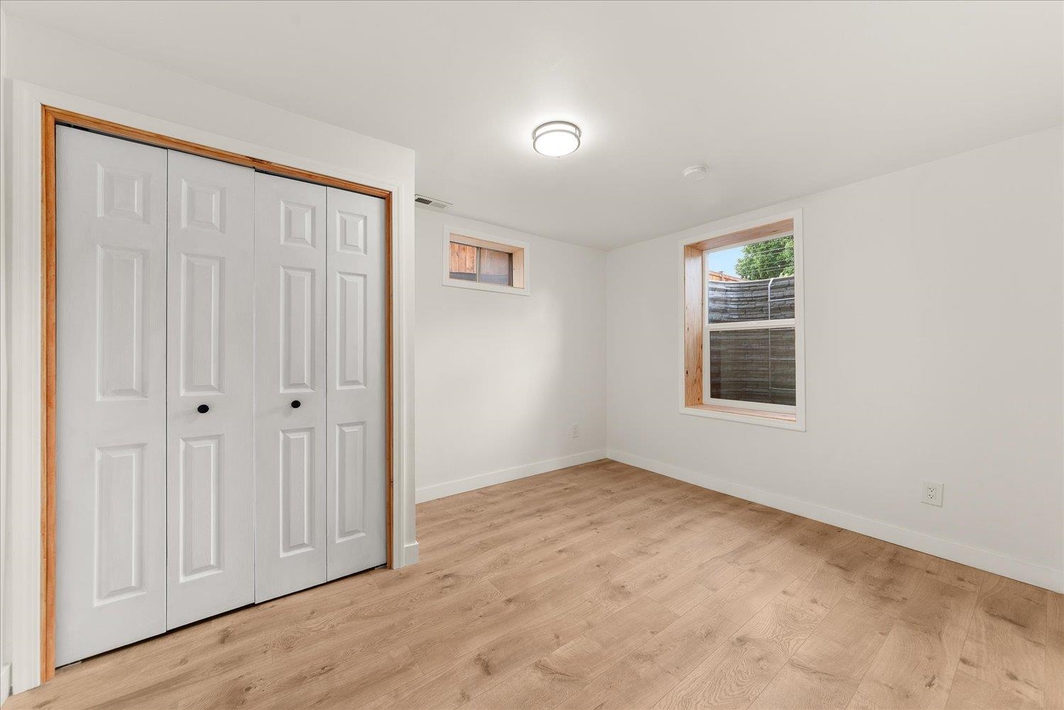 611 E Bismark Ave - Photo 21