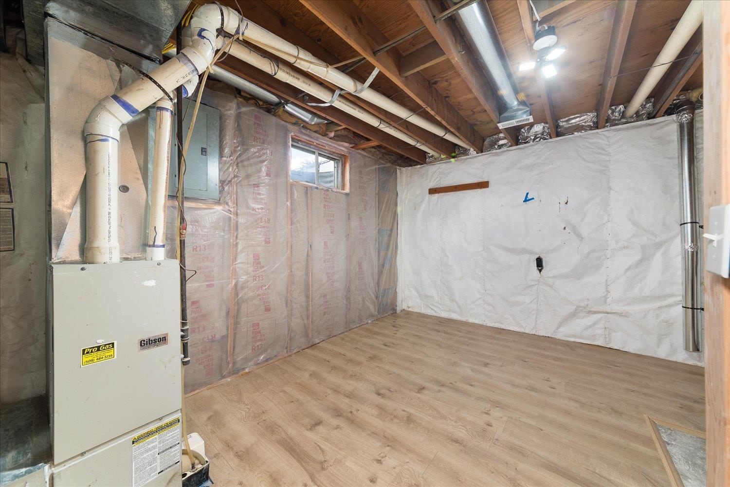 611 E Bismark Ave - Photo 23