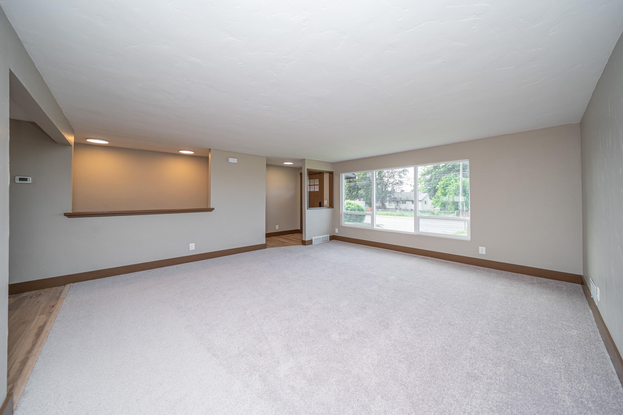 8303 E Upriver Dr - Photo 9