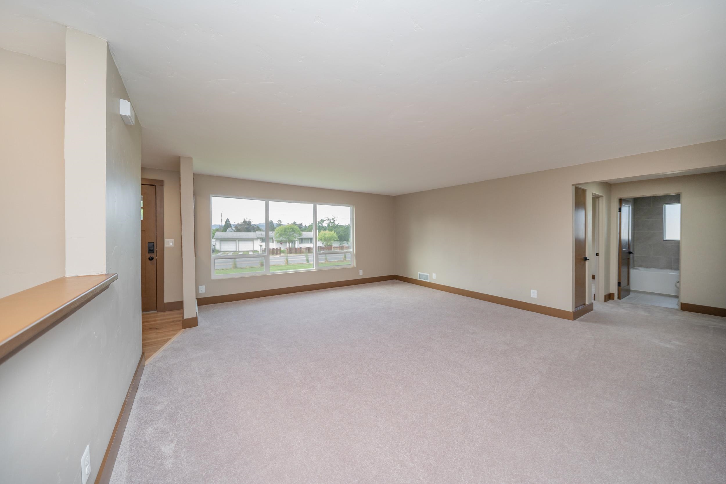 8303 E Upriver Dr - Photo 10